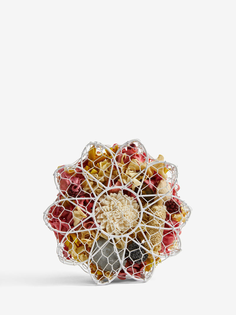 Natural Daisy Floral Peach & Freesia Potpourri, imported from the UK