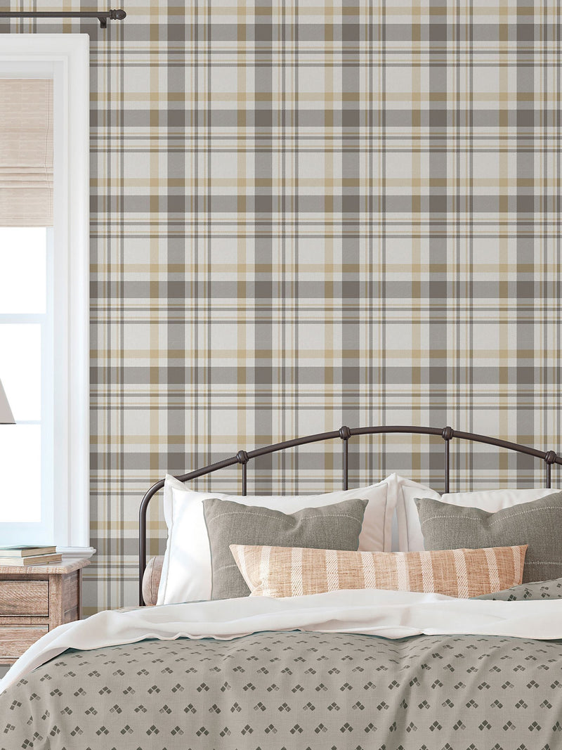 Galerie Red Spring Blossom Plaid wallpaper 10M - British product