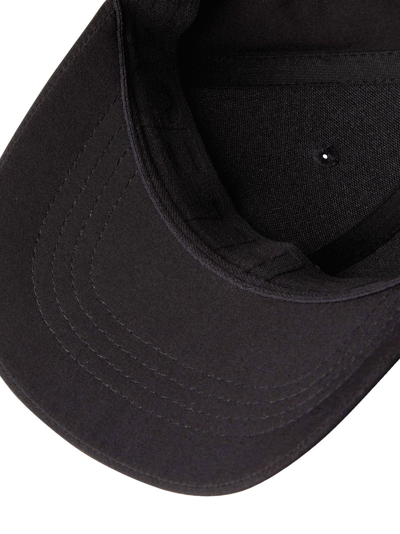 The North Face black 66 Flashdry hat (British brand)