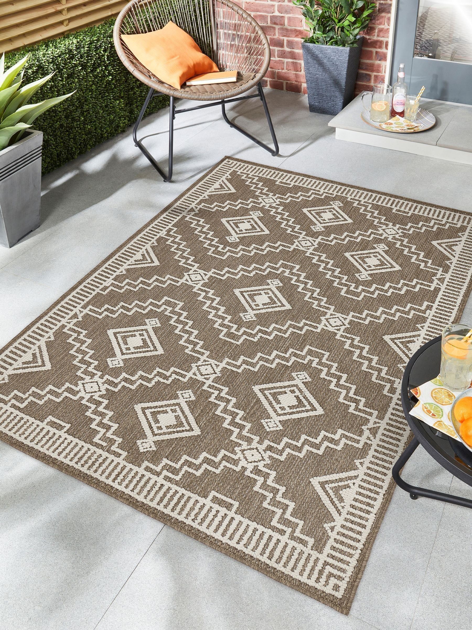 Origin Rugs Coffee Atlas Diamond patterned rug (British brand)