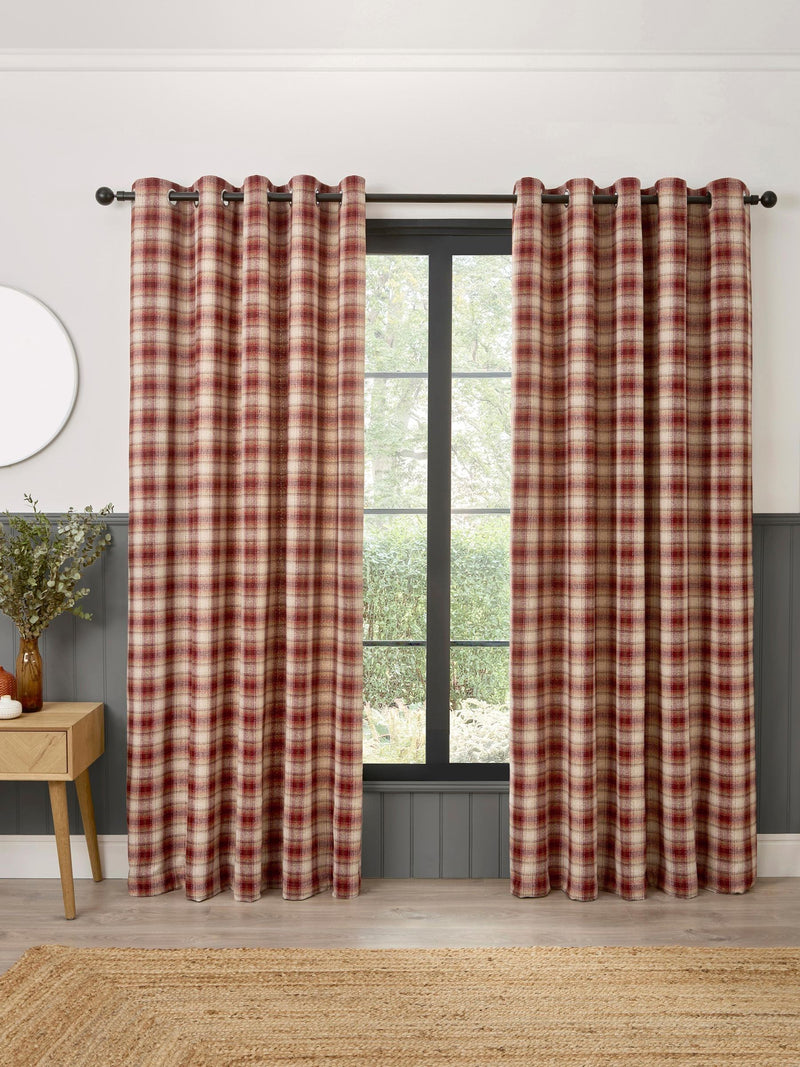 Curtina Everett jacquard eyelet curtains red - British product
