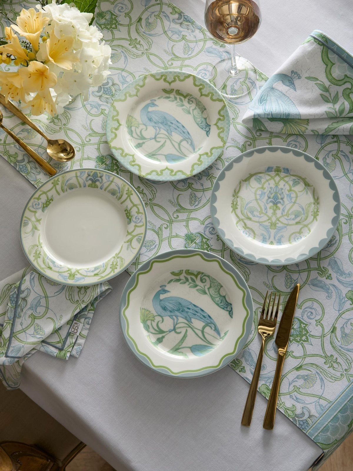 Laurence Llewelyn-Bowen Green Palm Court 100% Cotton Napkins Pack