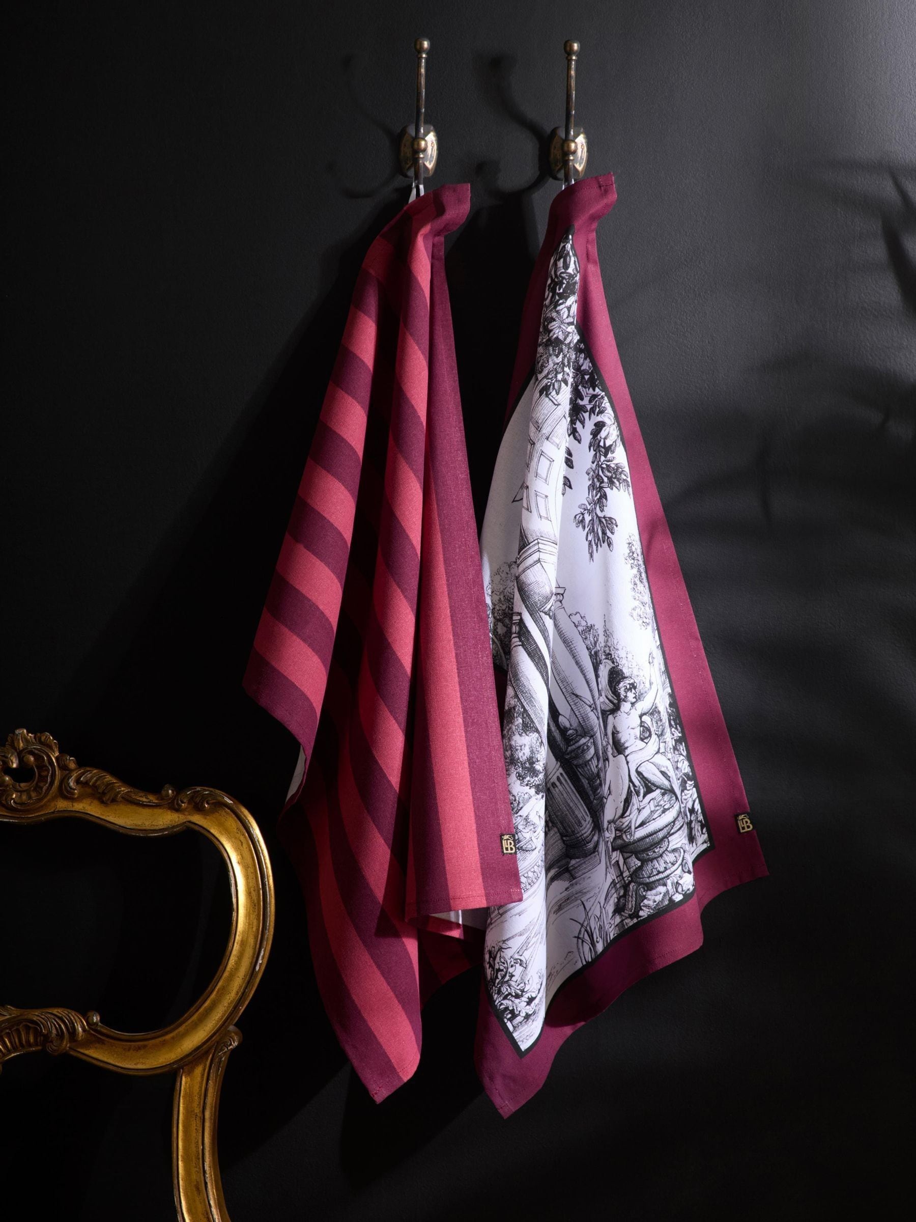 Laurence Llewelyn-Bowen Red Festivo 100% Cotton Tea Towel