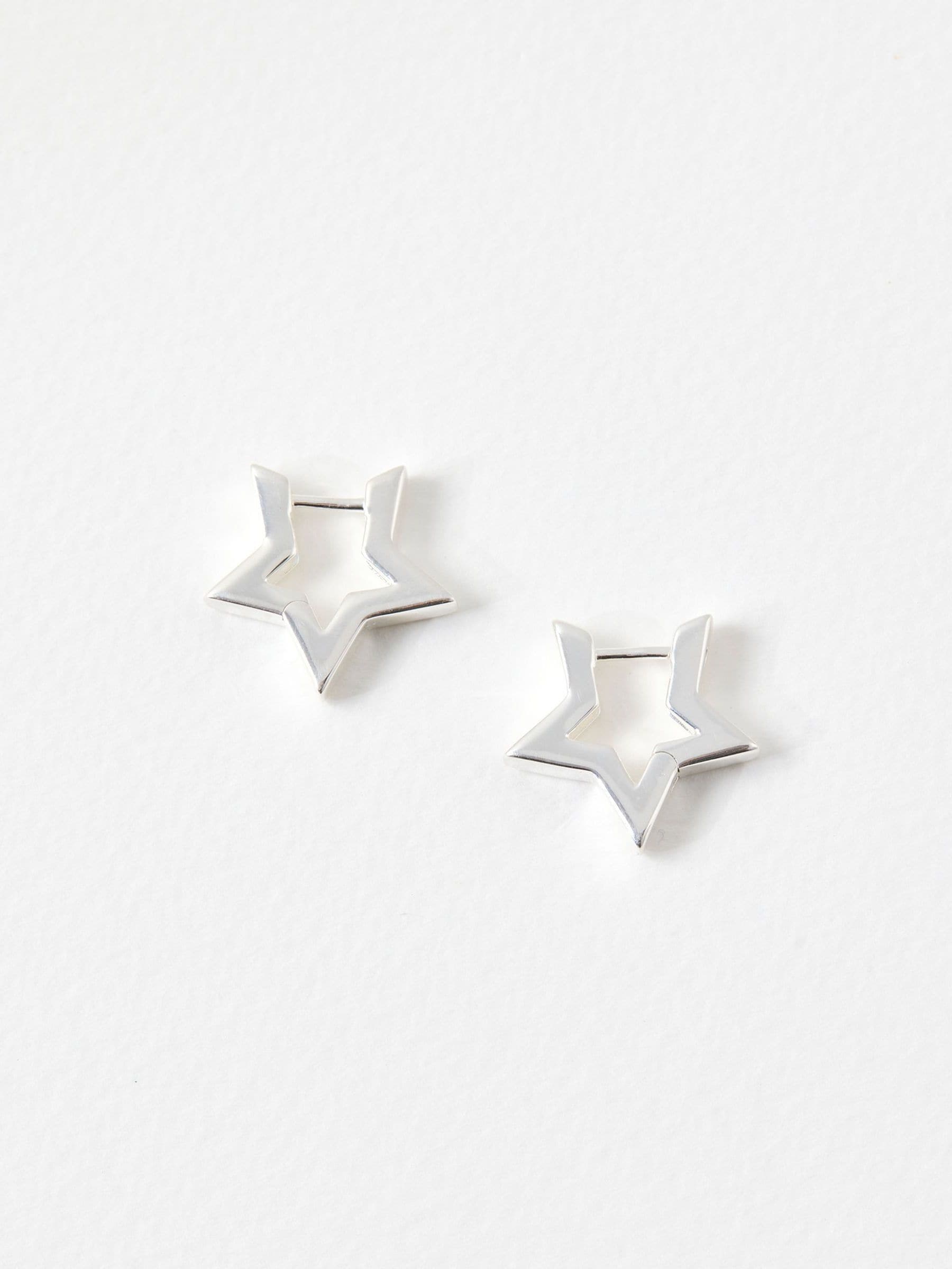 Silver Tone Star Outline Hoop Earrings with Clicker Closure