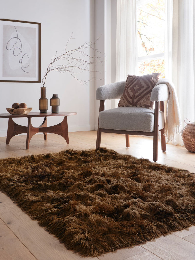 Origin Rugs Mocha Glamour Deluxe rug, imported from the UK