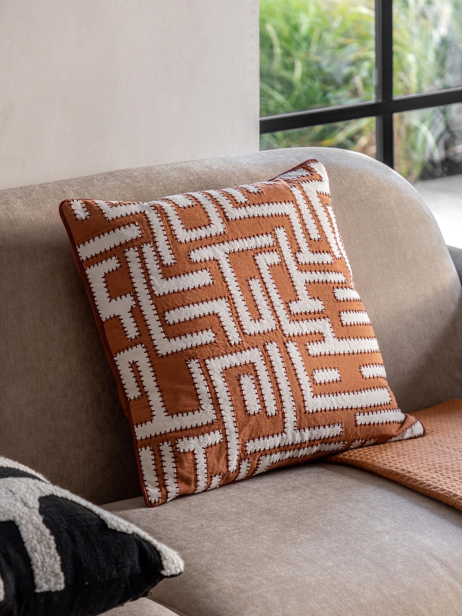 Gallery Home Orange Elmo cushion - British product