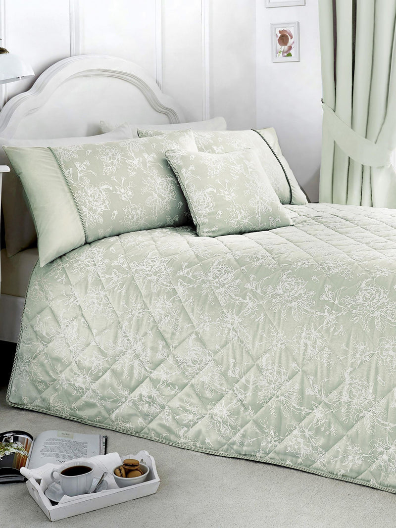 Dreams & Drapes green jasmine jacquard bedspread 240x260cm (British brand)