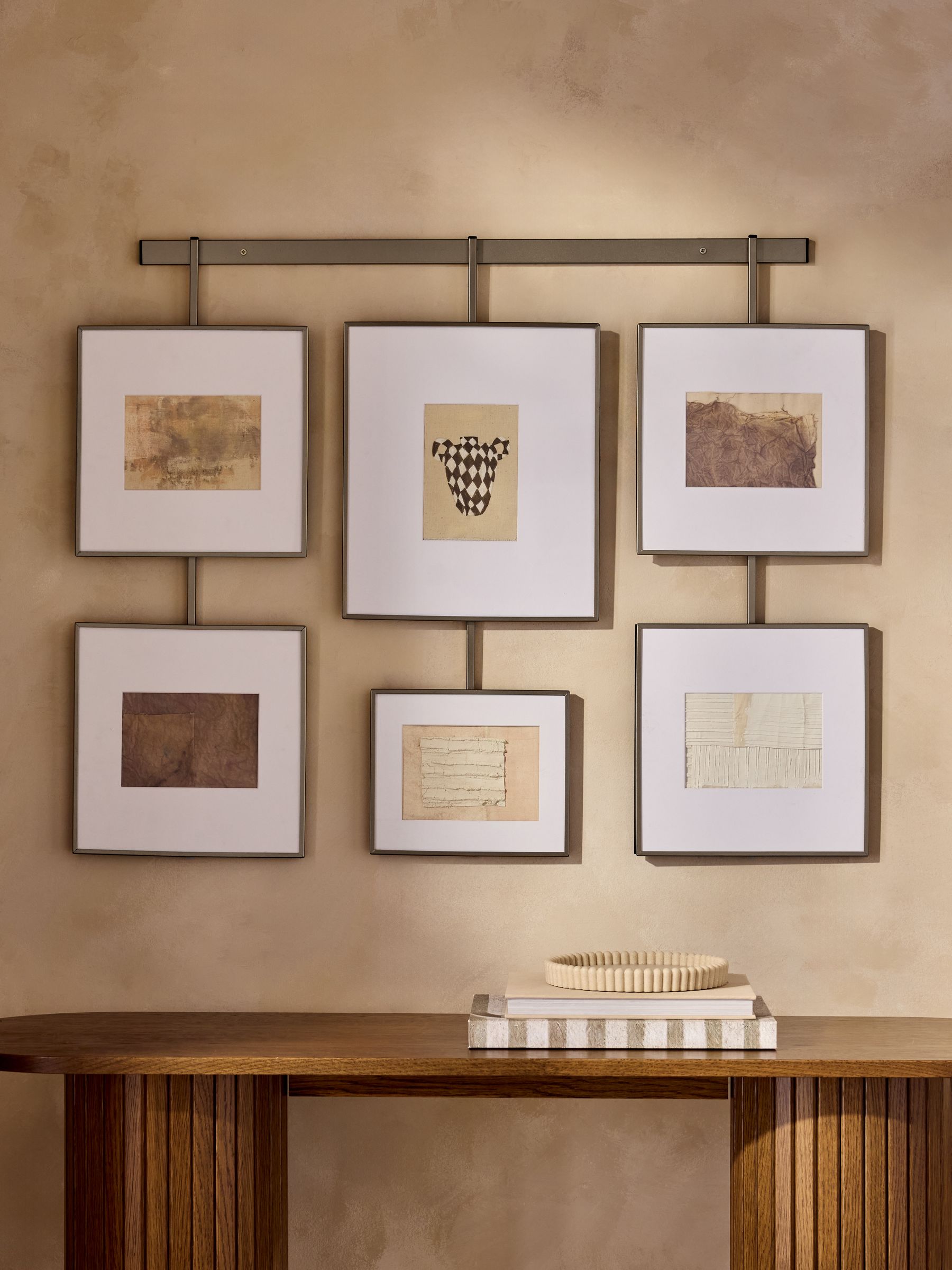Black Metal Gallery Wall Collage Photo Frame Set - 6 x 7x5 Inch Frames