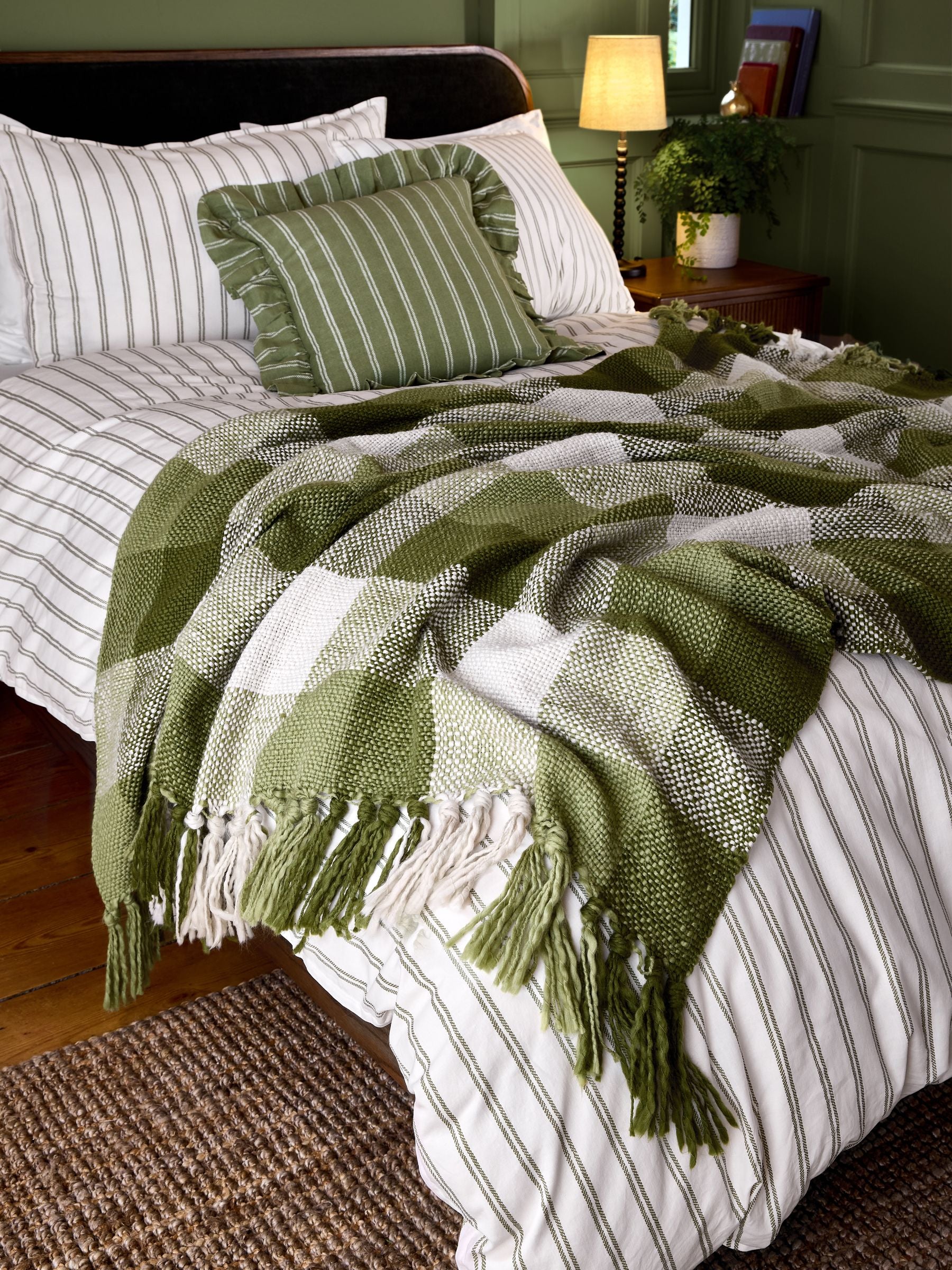 Laura Ashley Olive Green Allonby Check Woven Throw