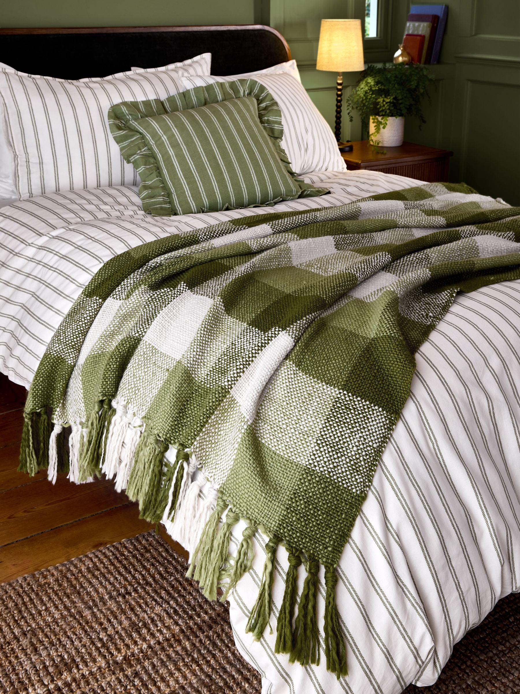 Laura Ashley Olive Green Allonby Check Woven Throw
