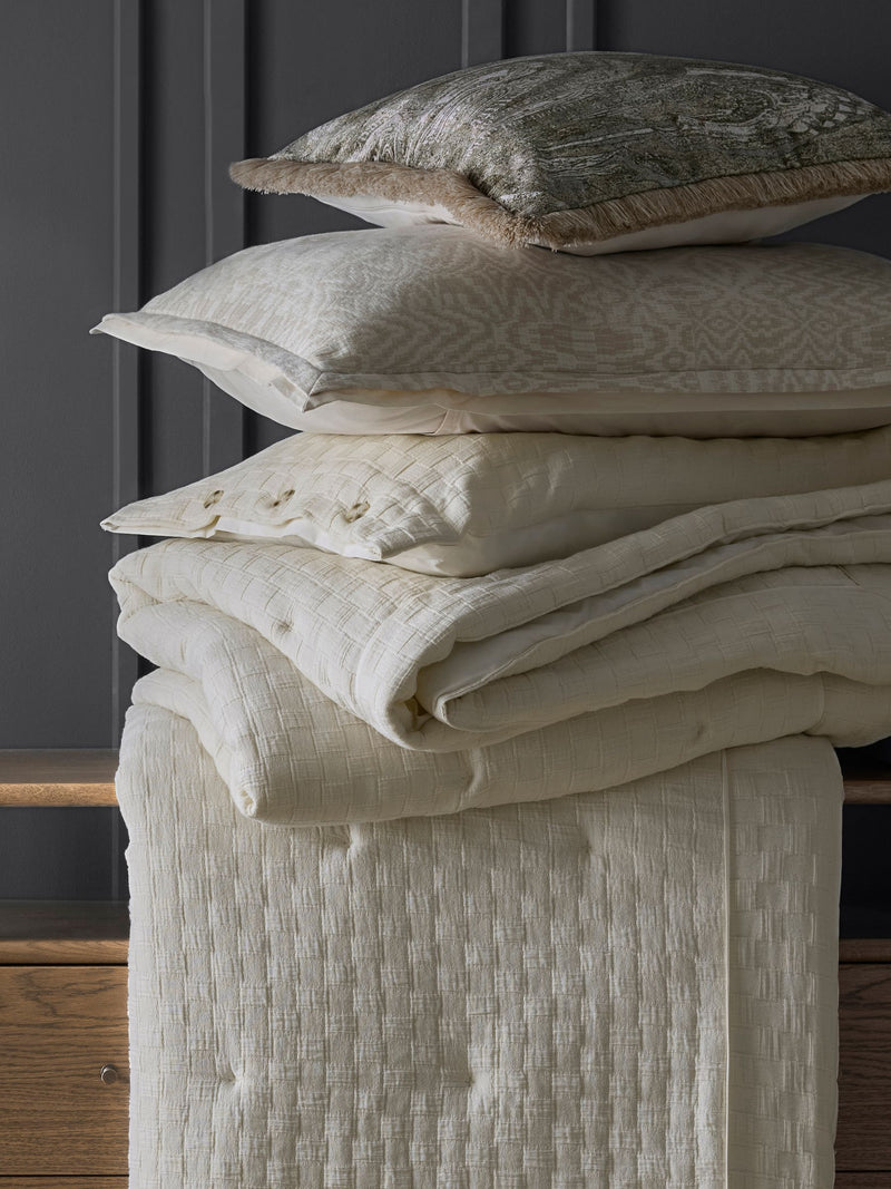 Natural N Premium Check Cotton Bedspread (British brand)
