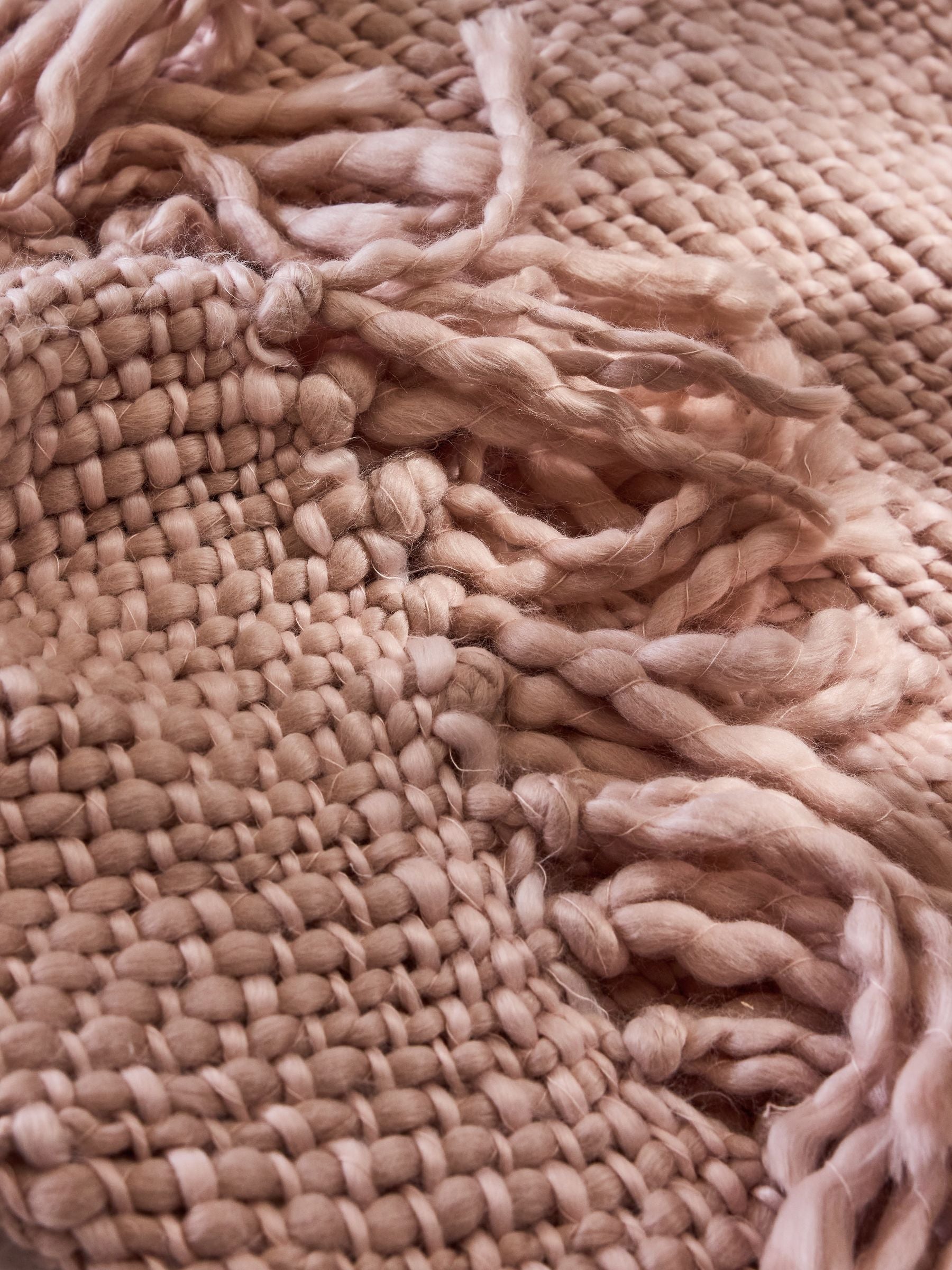 Laura Ashley chunky woven throw plaster pink 170x130cm - British product