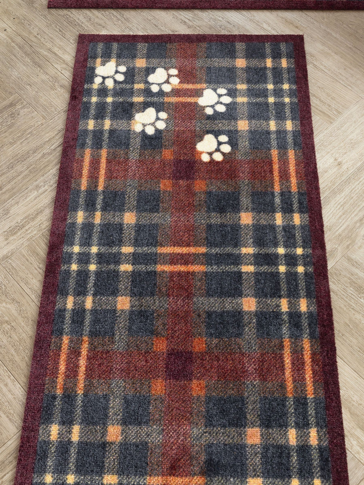 Howler & Scratch Blue Plaid Paws pet runner 50x150cm, UK version