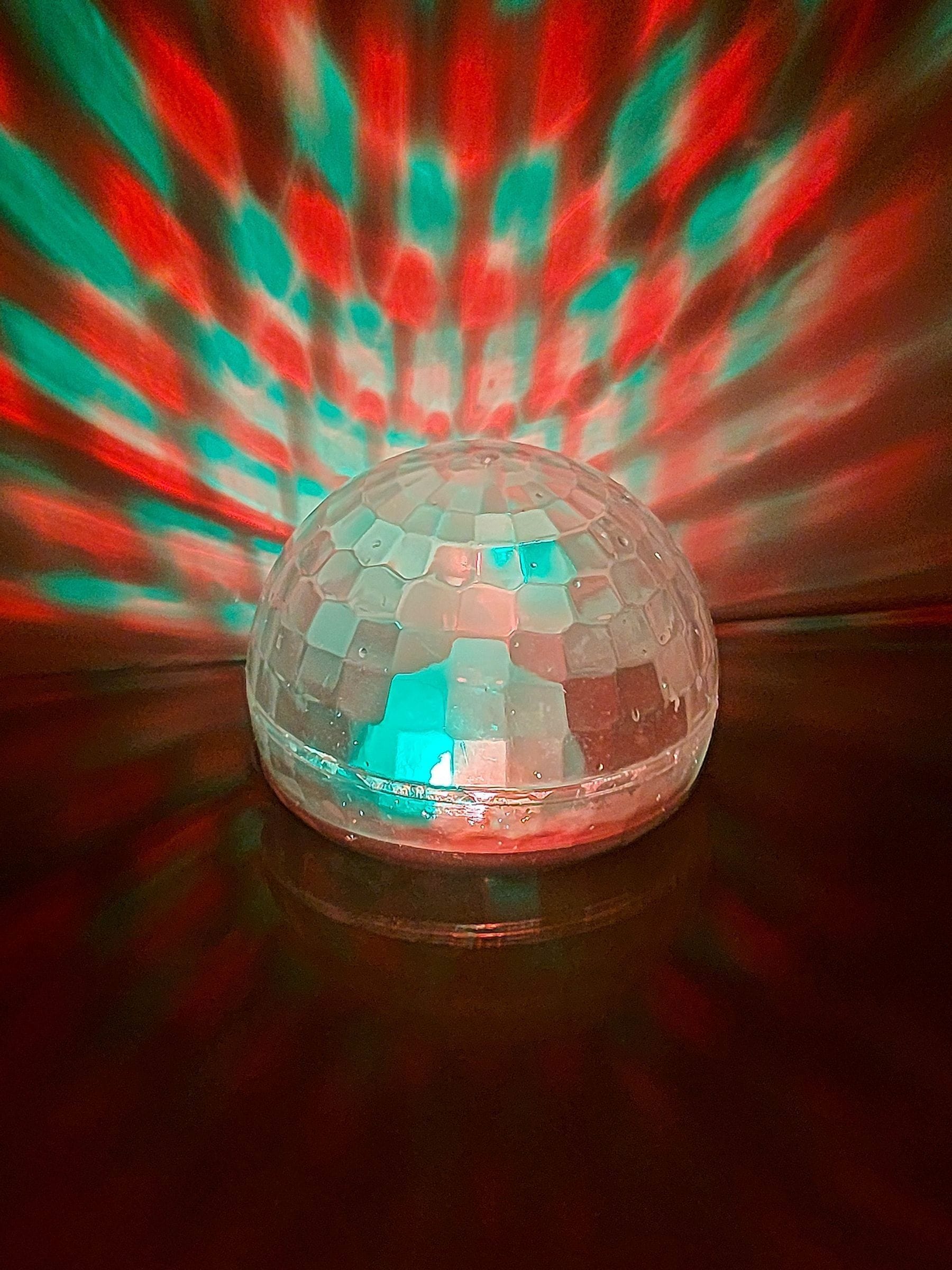 Gift Republic Silver Disco Fever Bath Light (British brand)