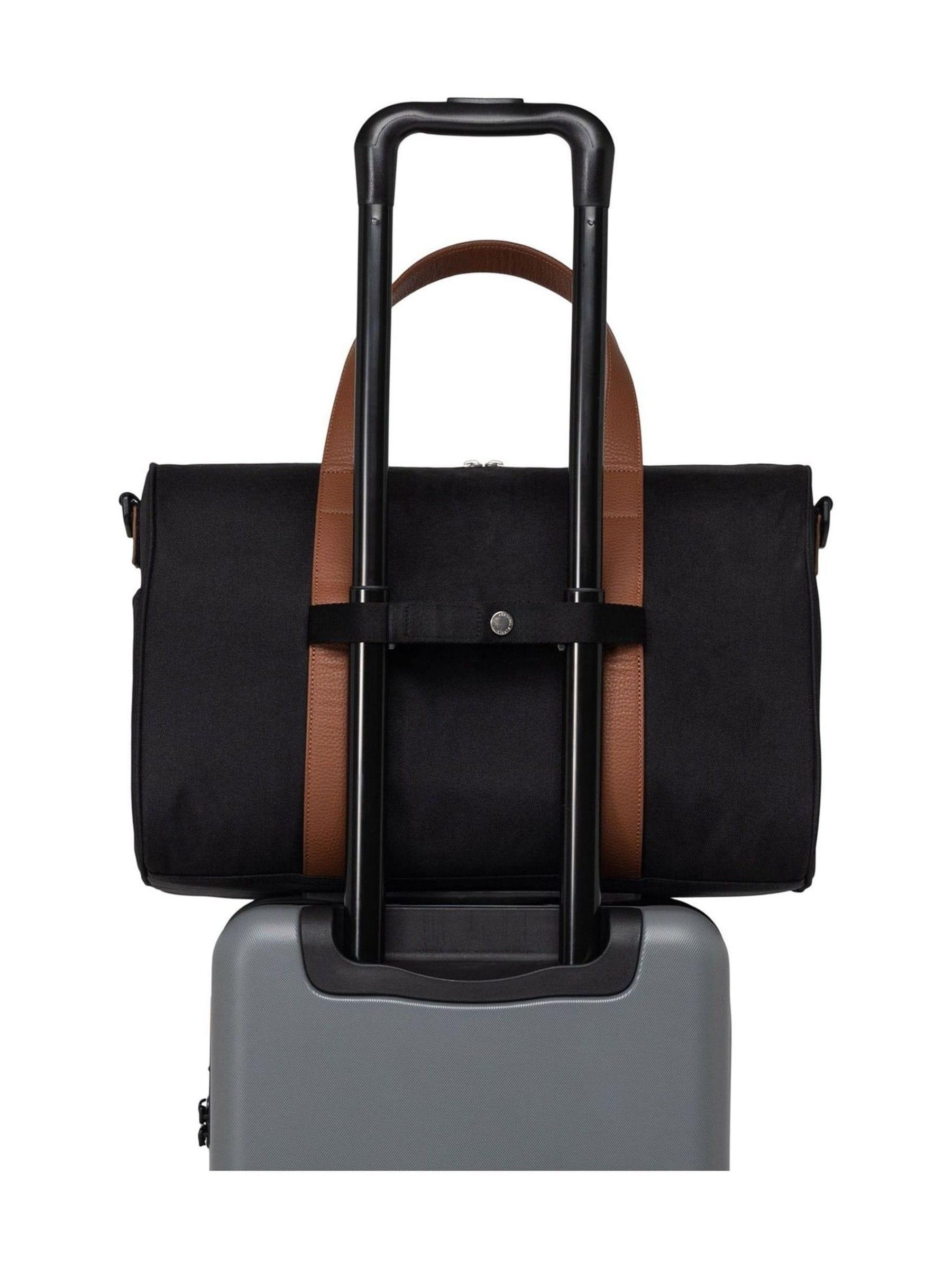 Herschel Novel duffle bag black, imported from the UK