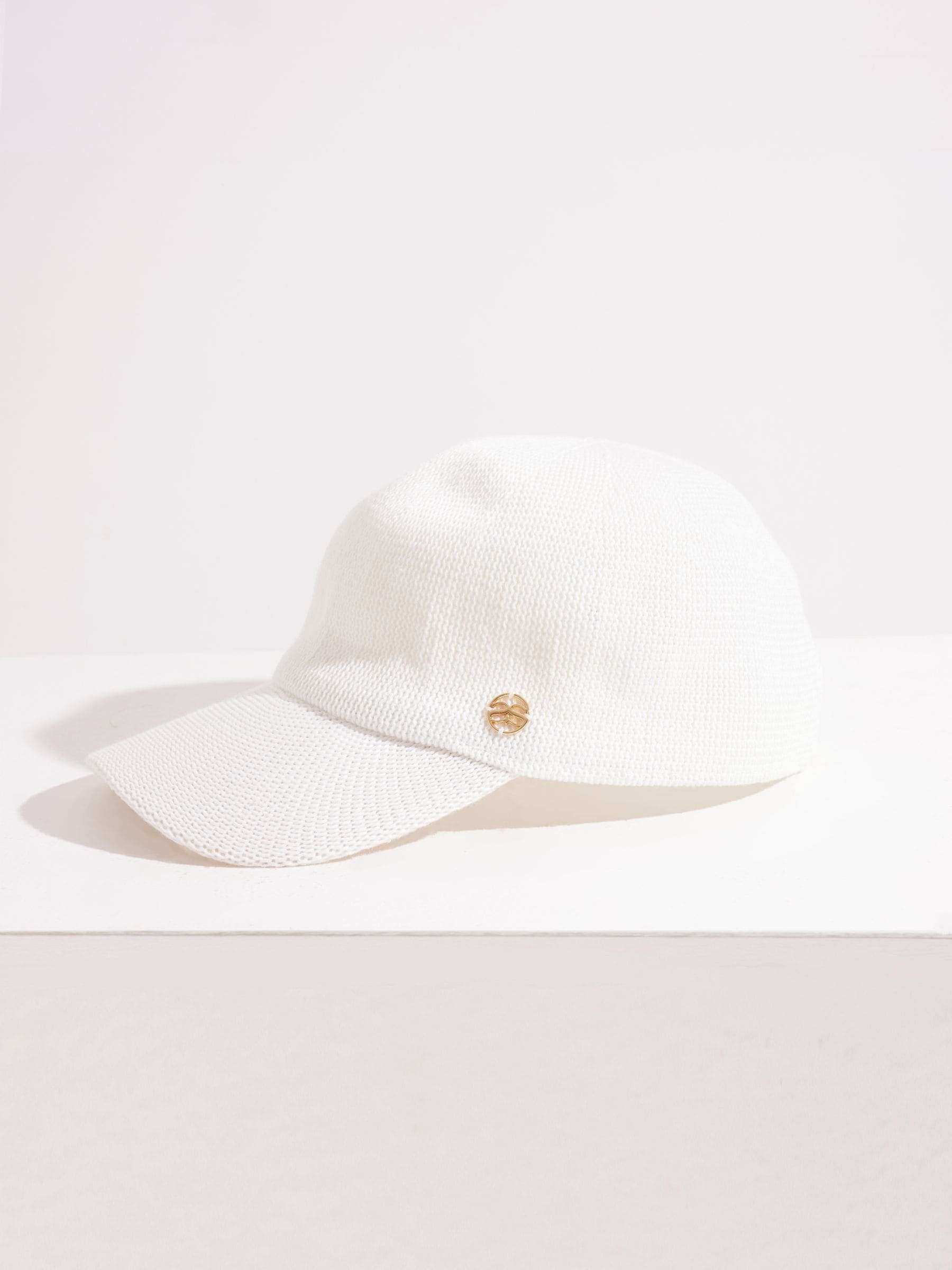Seaspray White Jade Cap
