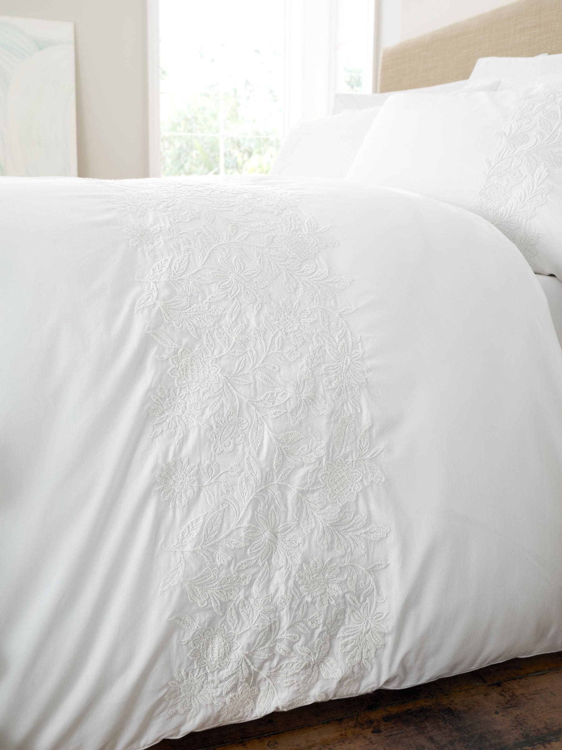 Bianca White Embroidery Floral Cotton Duvet Cover Set