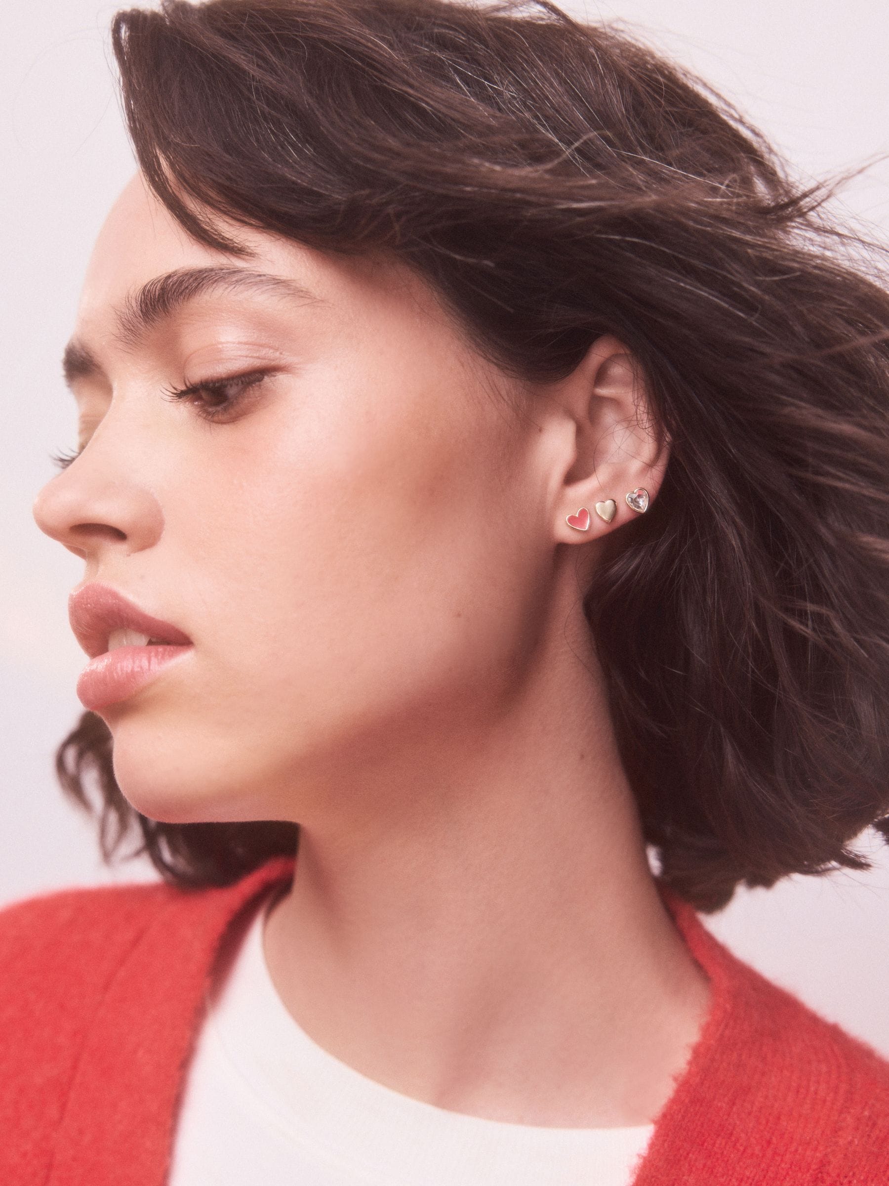 Red Heart stud earrings 3 pack heart-shaped (British brand)