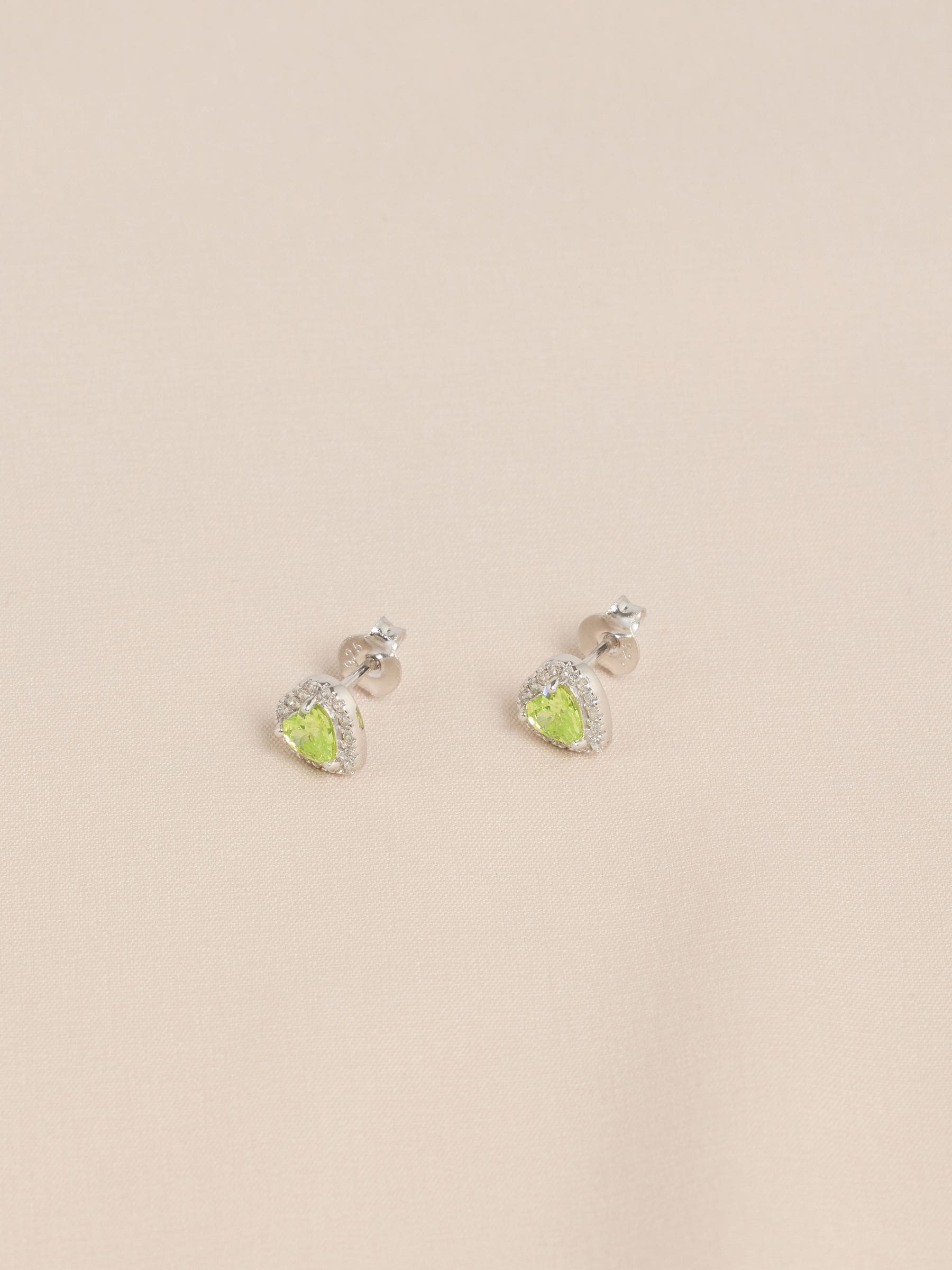 Sterling silver heart stud earrings - British product