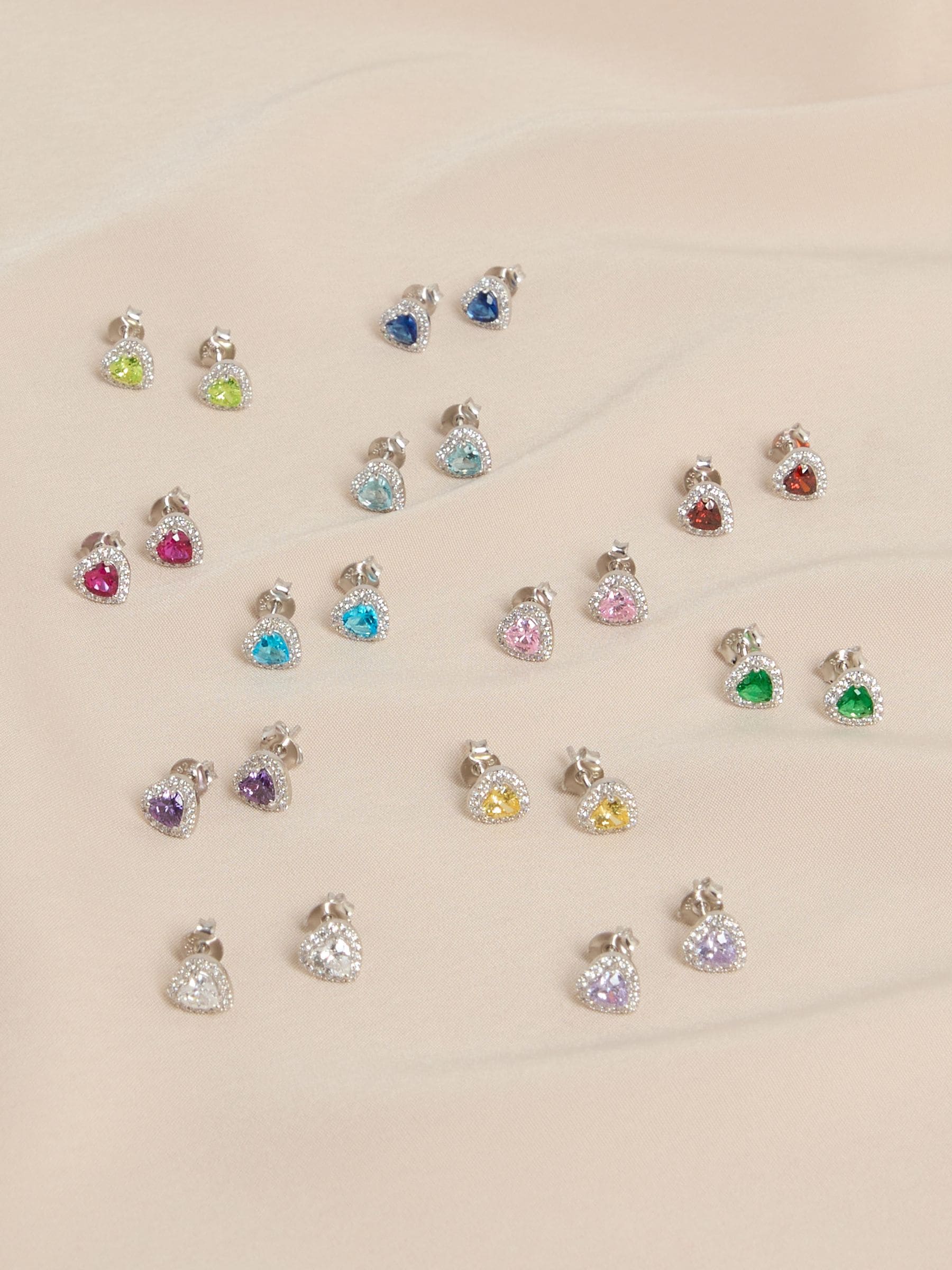 Sterling silver heart stud earrings - British product