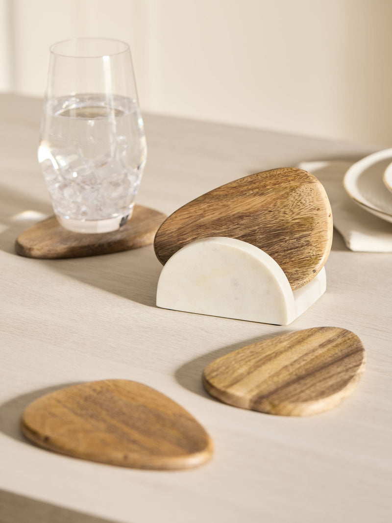 Set of 4 natural wooden Zaya coasters with marble holder (British brand)