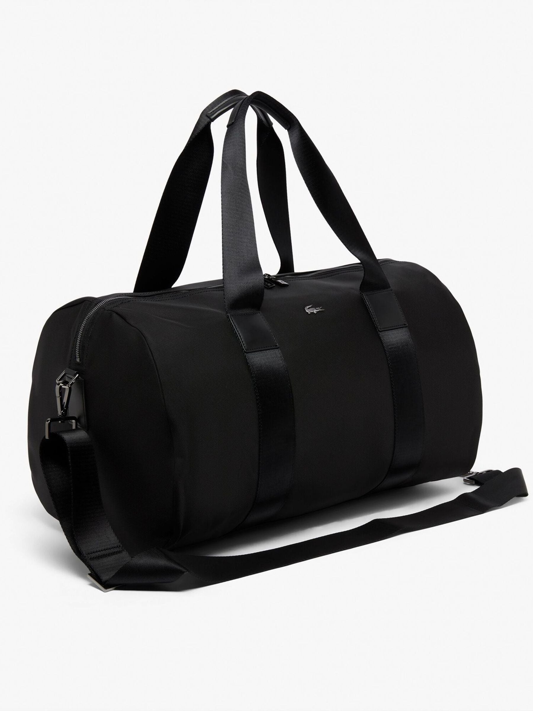 Lacoste black weekend bag 40.6L (British brand)