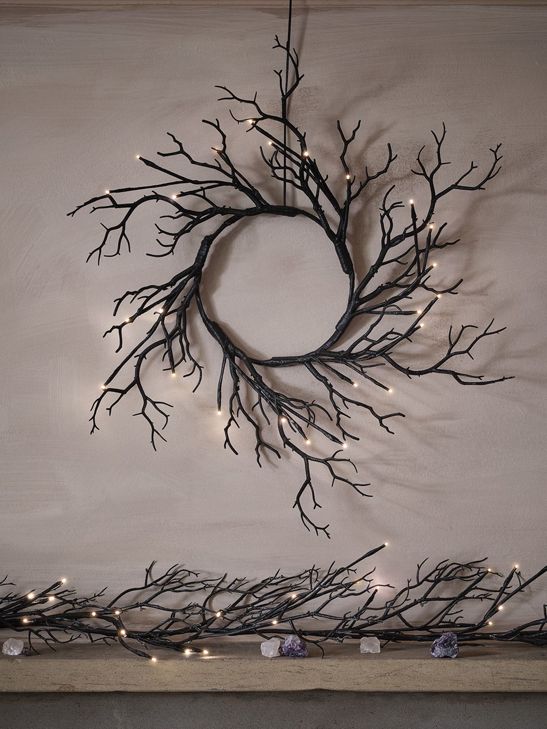 Lights4fun black twig Halloween garland 1.5m, UK version