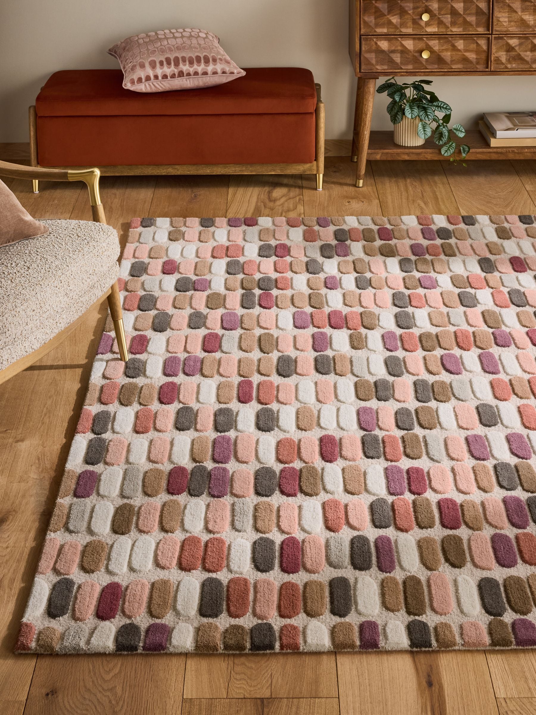 Natural/Pink Sketch Wool Rug
