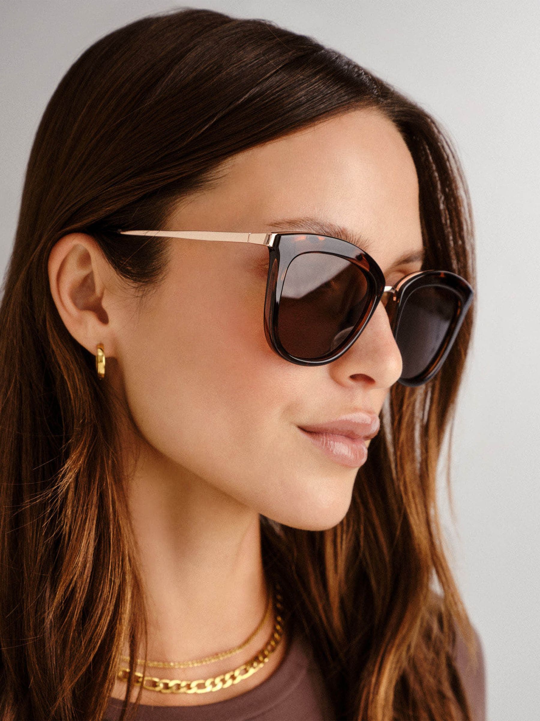 Le Specs Caliente cat-eye sunglasses black and gold frame - British product