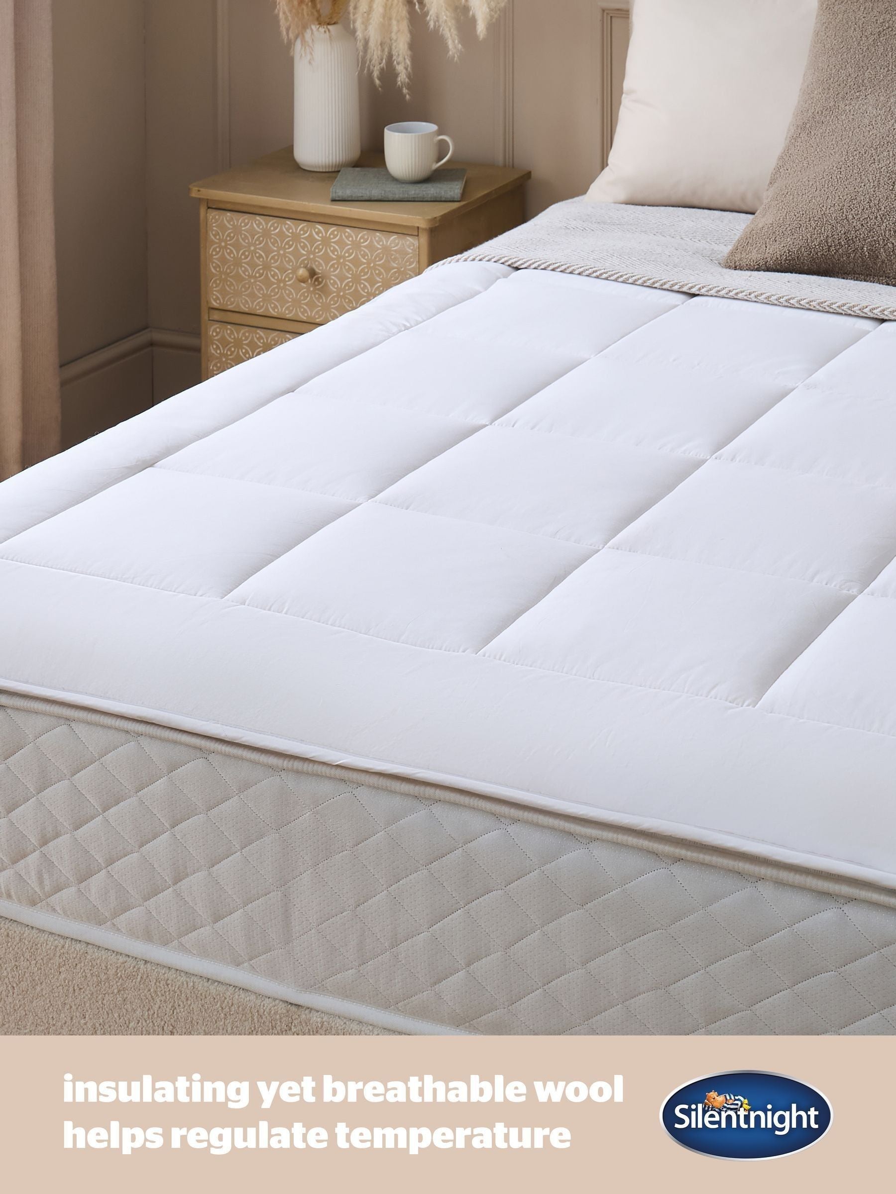 Silentnight white wool mattress topper (British brand)