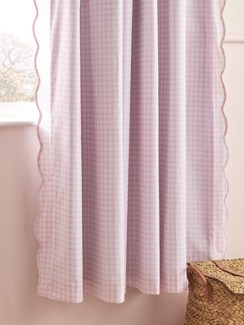Pink wave edge gingham blackout curtains with pencil pleat header - British product