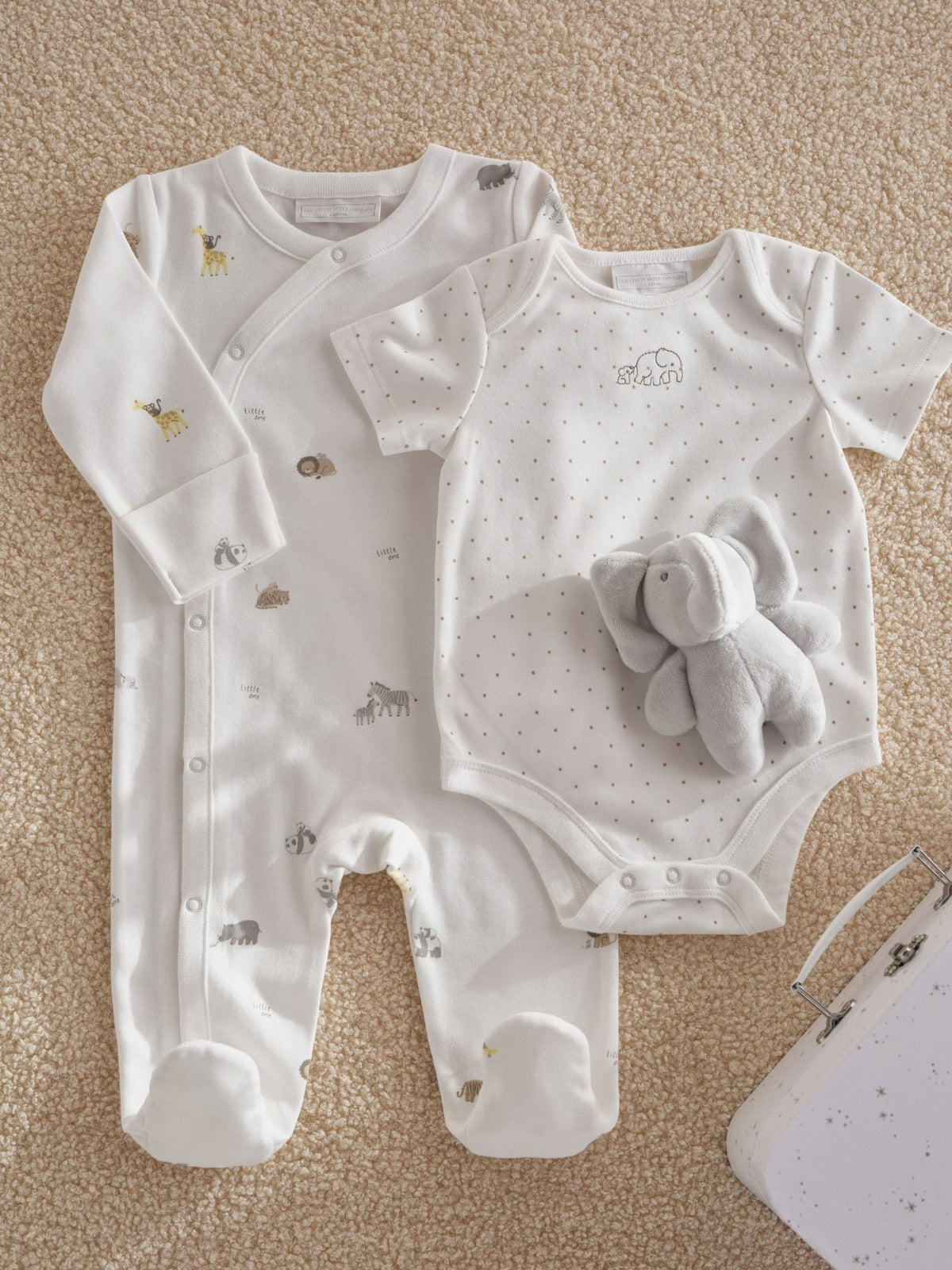 The White Company safari baby gift set (British brand)