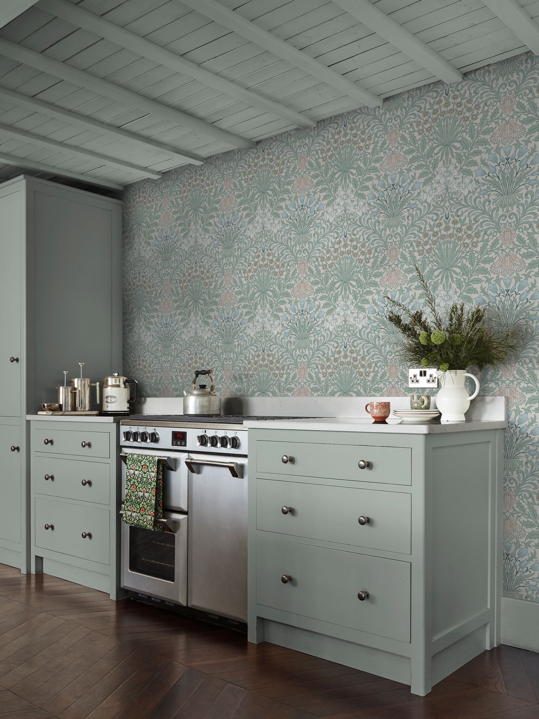 William Morris At Home Cottage Blues Garden A4 Wallpaper Sample