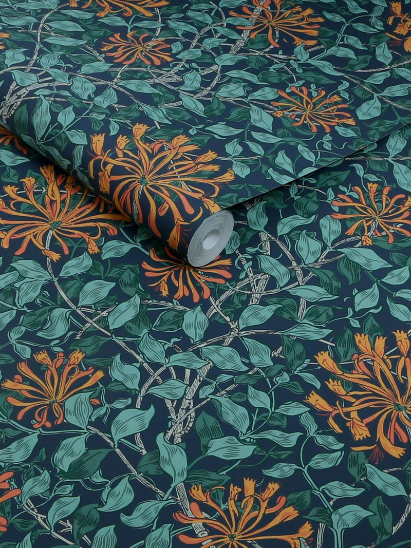 William Morris Honeysuckle wallpaper sample A4 - British product
