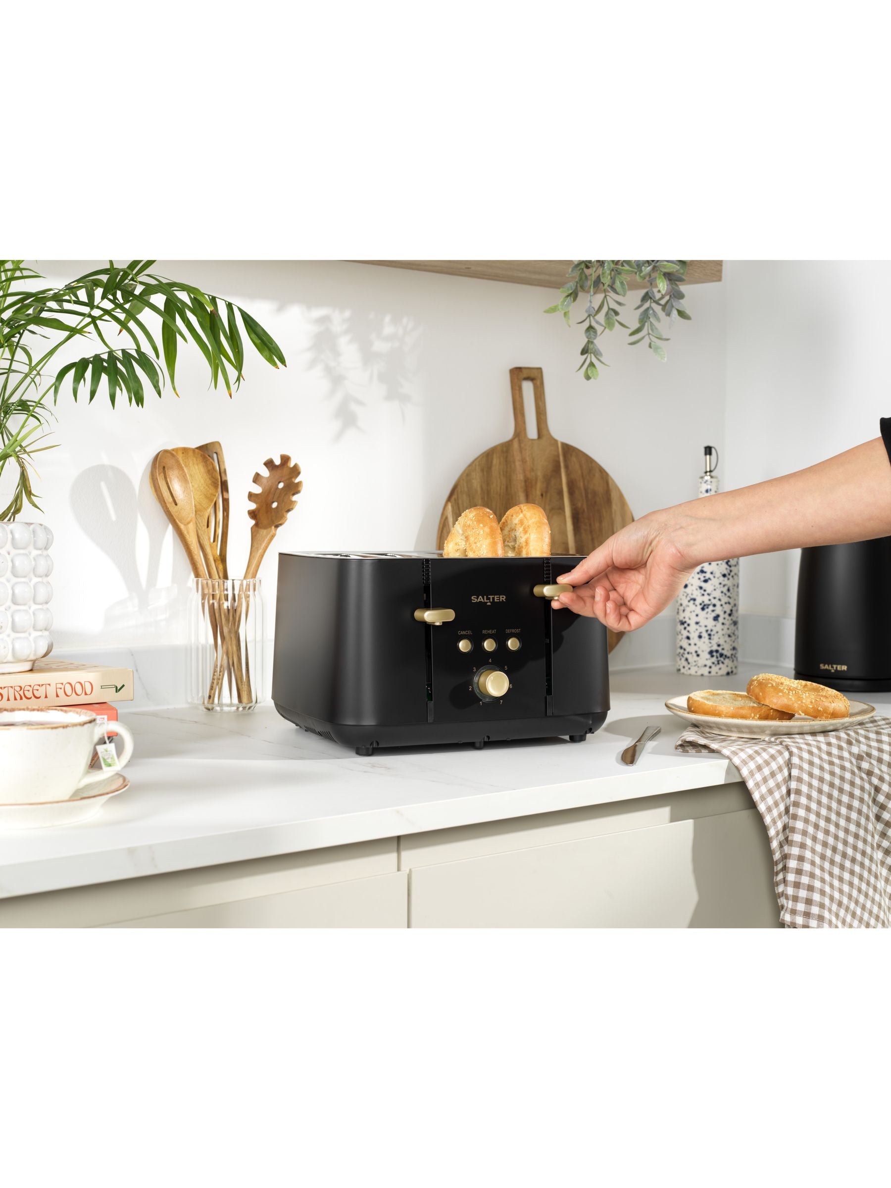Salter Black Alchemy 4 slice toaster (British brand)