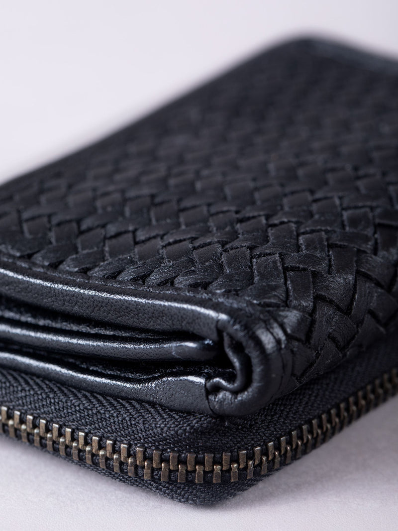 Lakeland Leather small Wreay purse black leather, imported from the UK