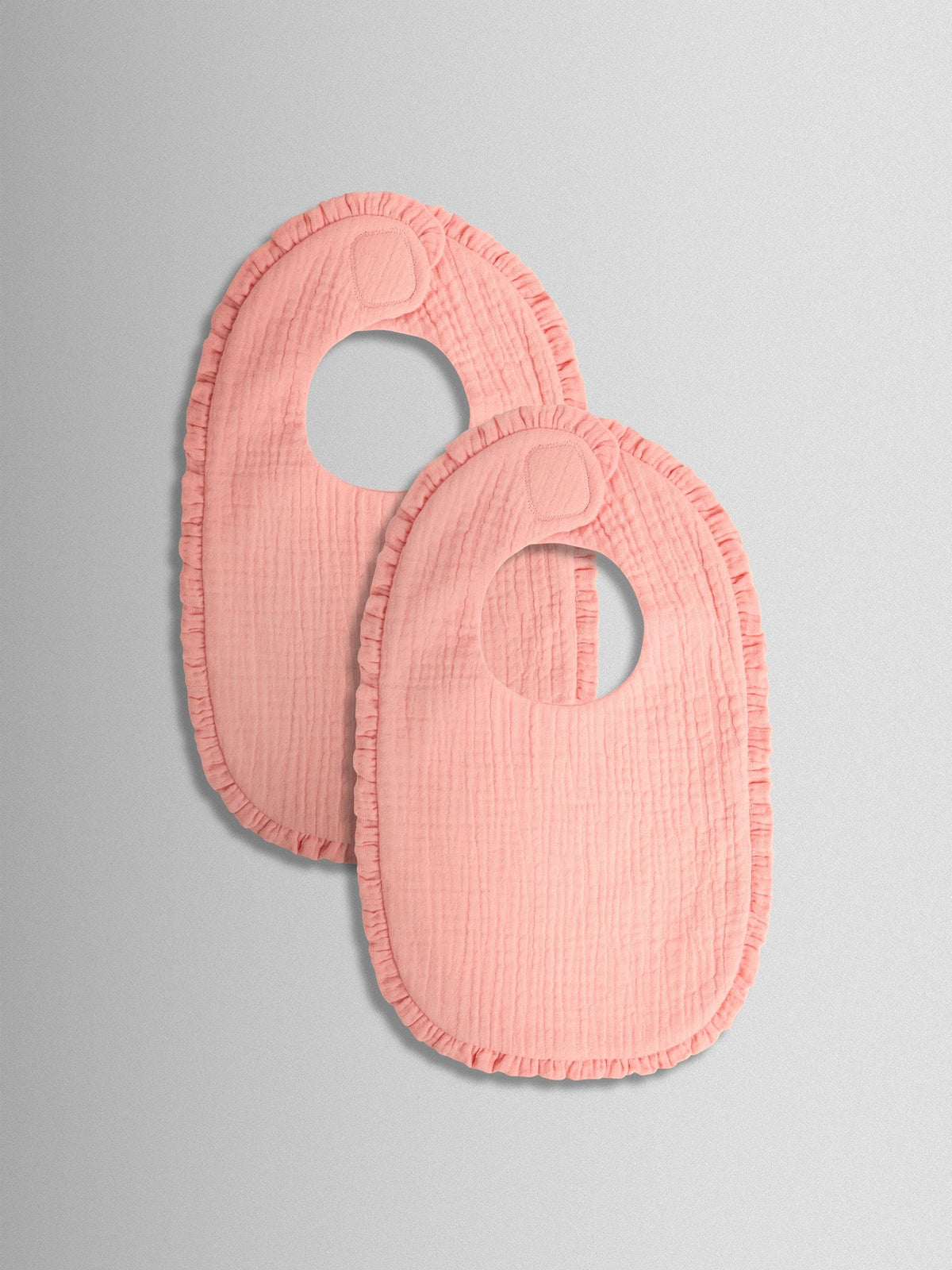JoJo Maman Bébé frill bibs 2-pack, UK version