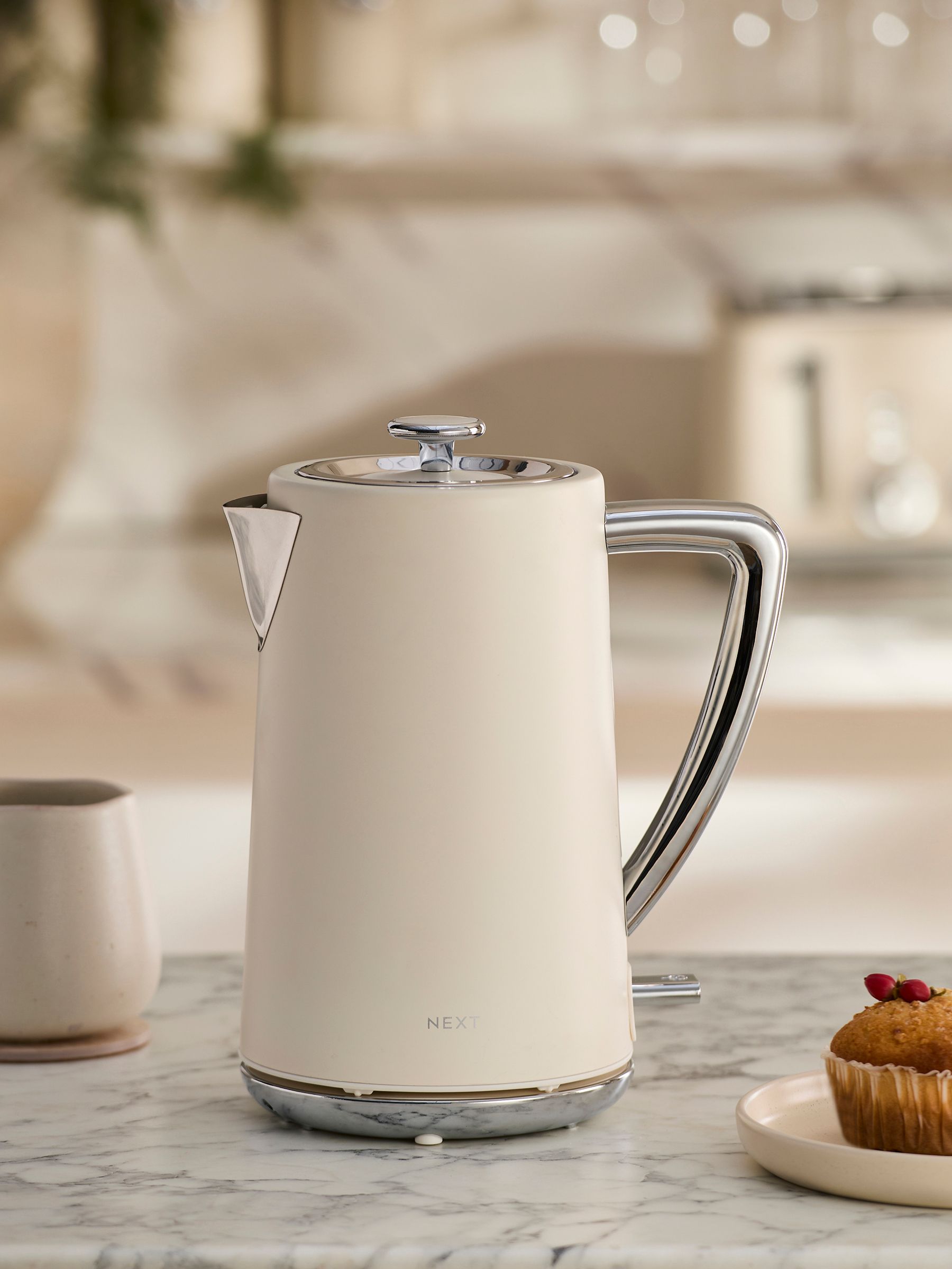 Cream Bronx Kettle