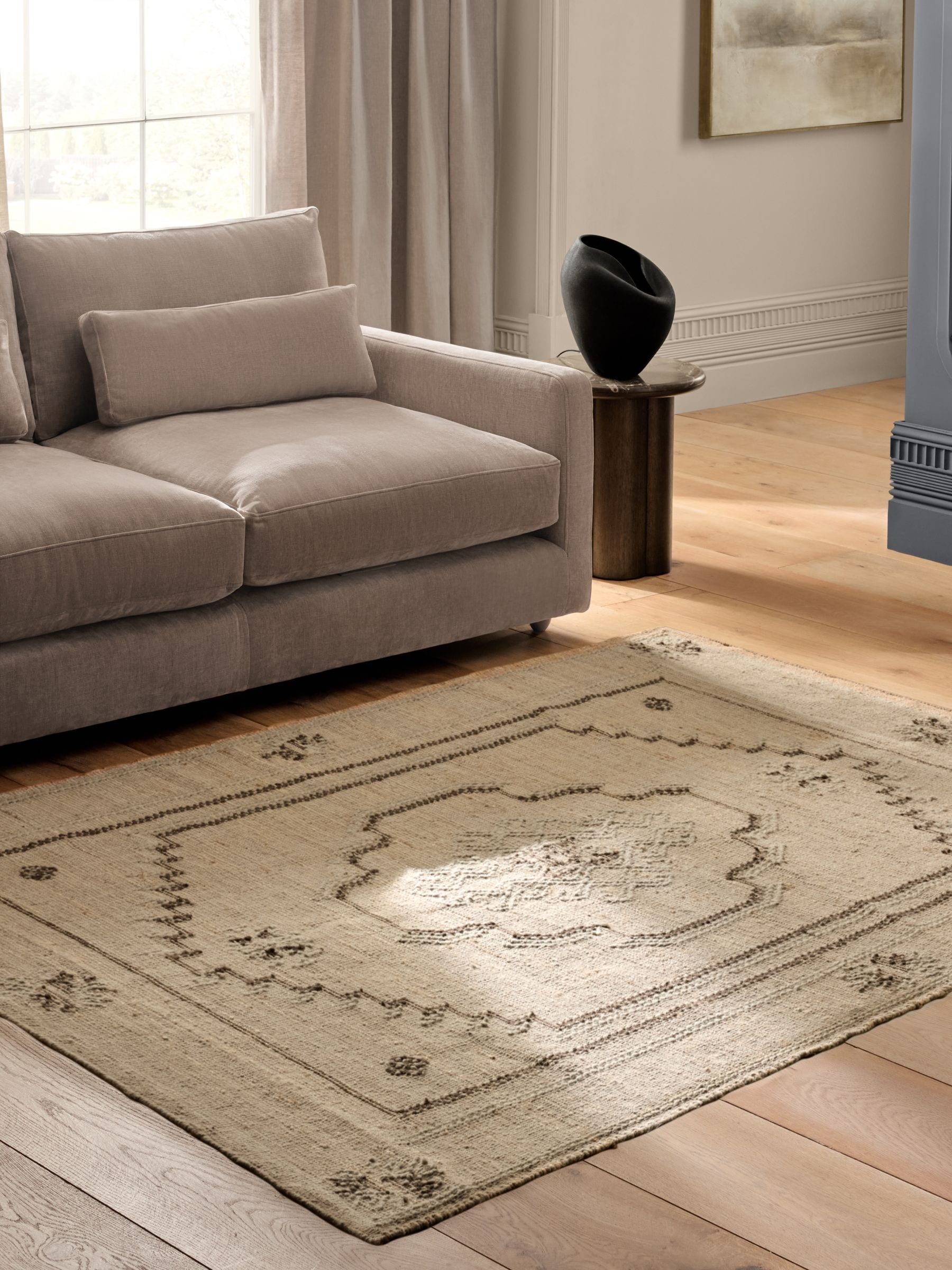 Mid Natural Alana Oriental rug, imported from the UK