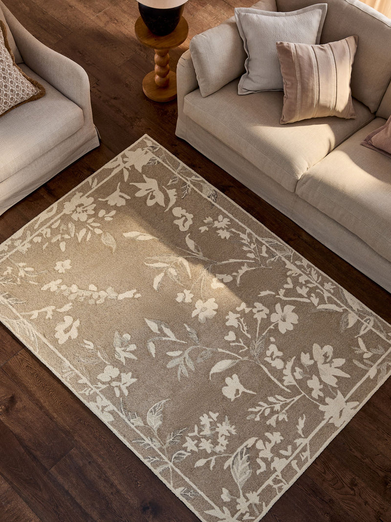 Natural Ethereal Floral Wool Rug (British brand)