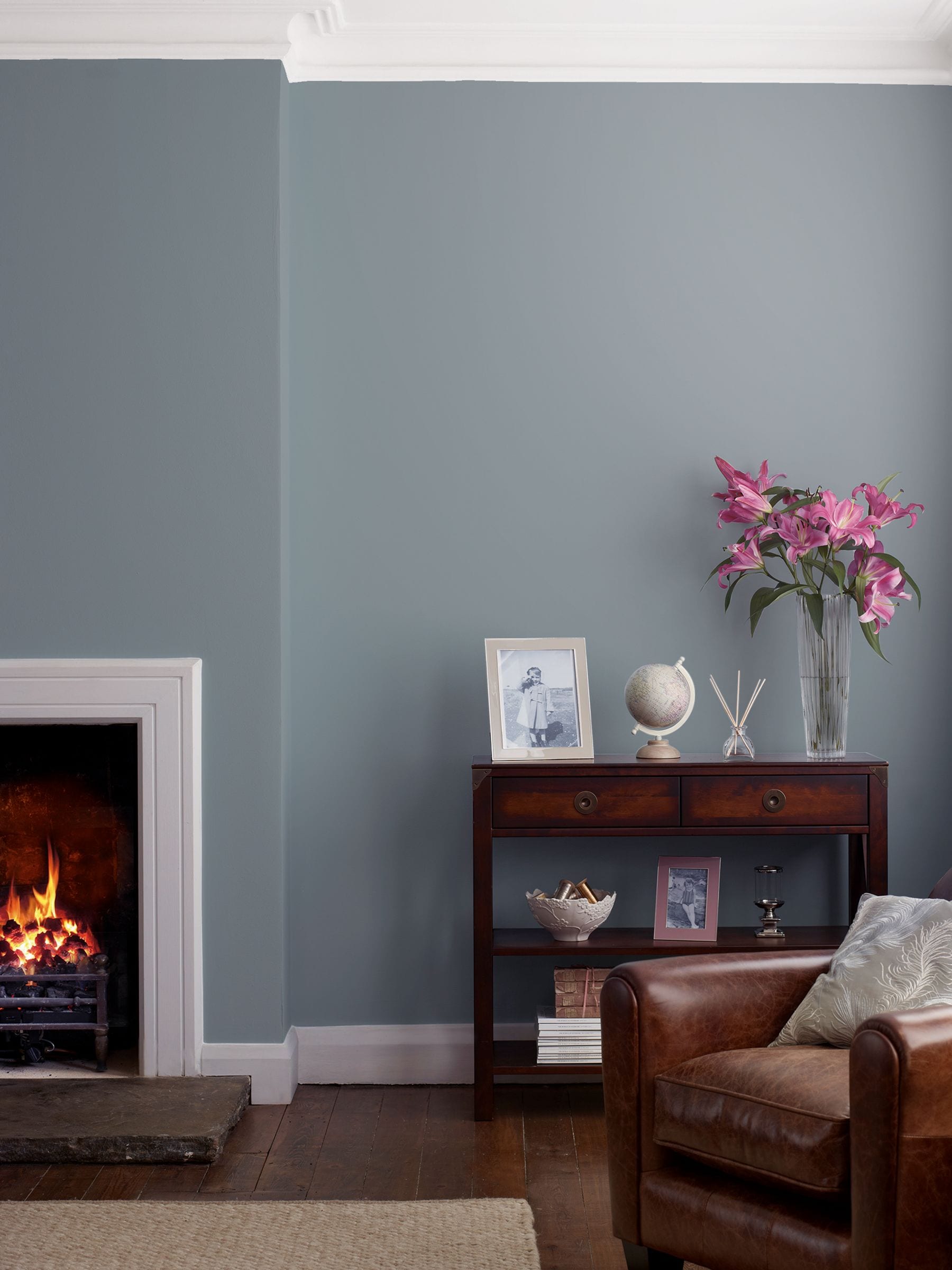 Laura Ashley Chalk Blue Matt Emulsion Peel & Stick Paint Sample