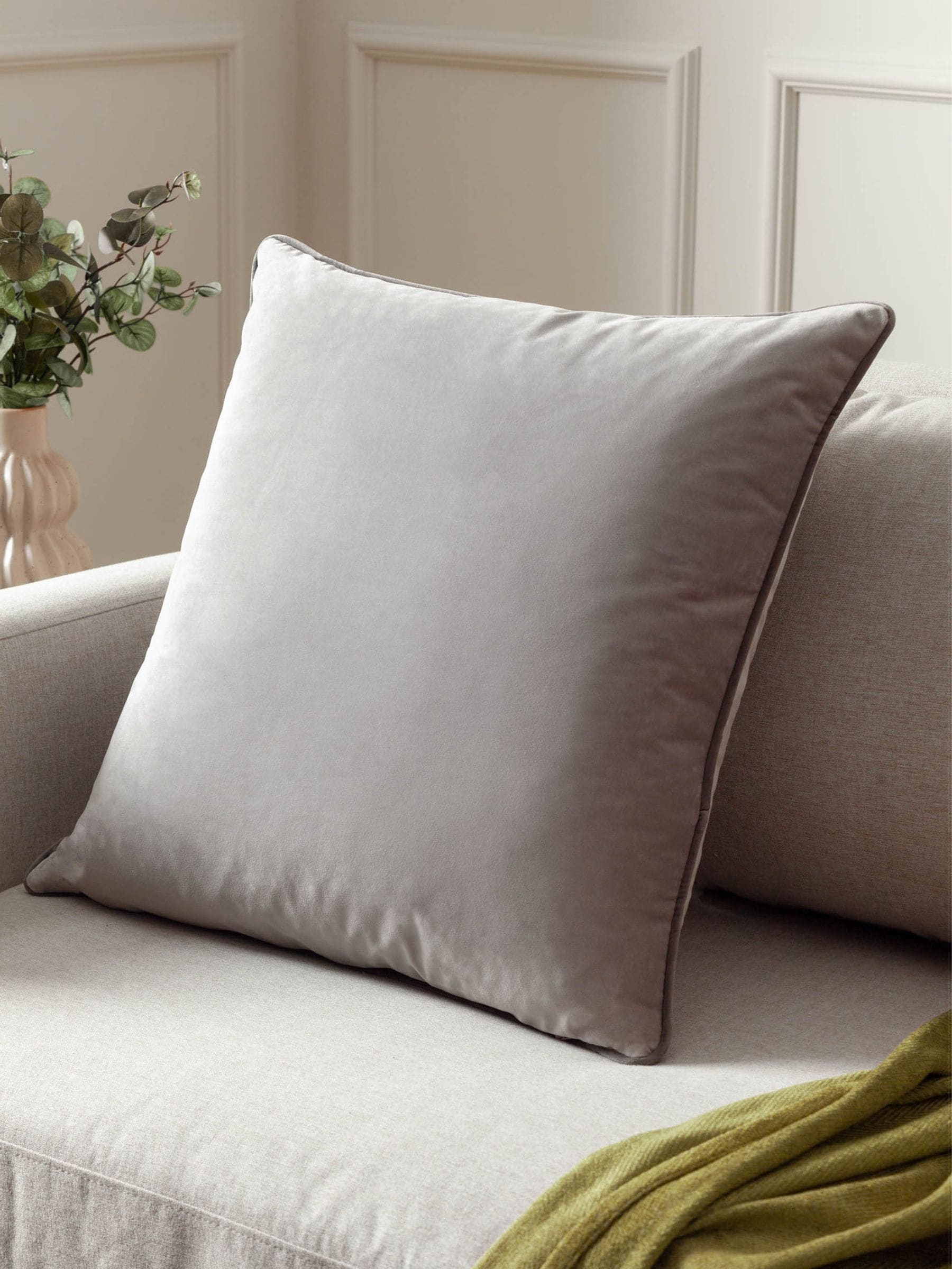 Furn Dove Charcoal Meridian Velvet 45 x 45cm Cushion