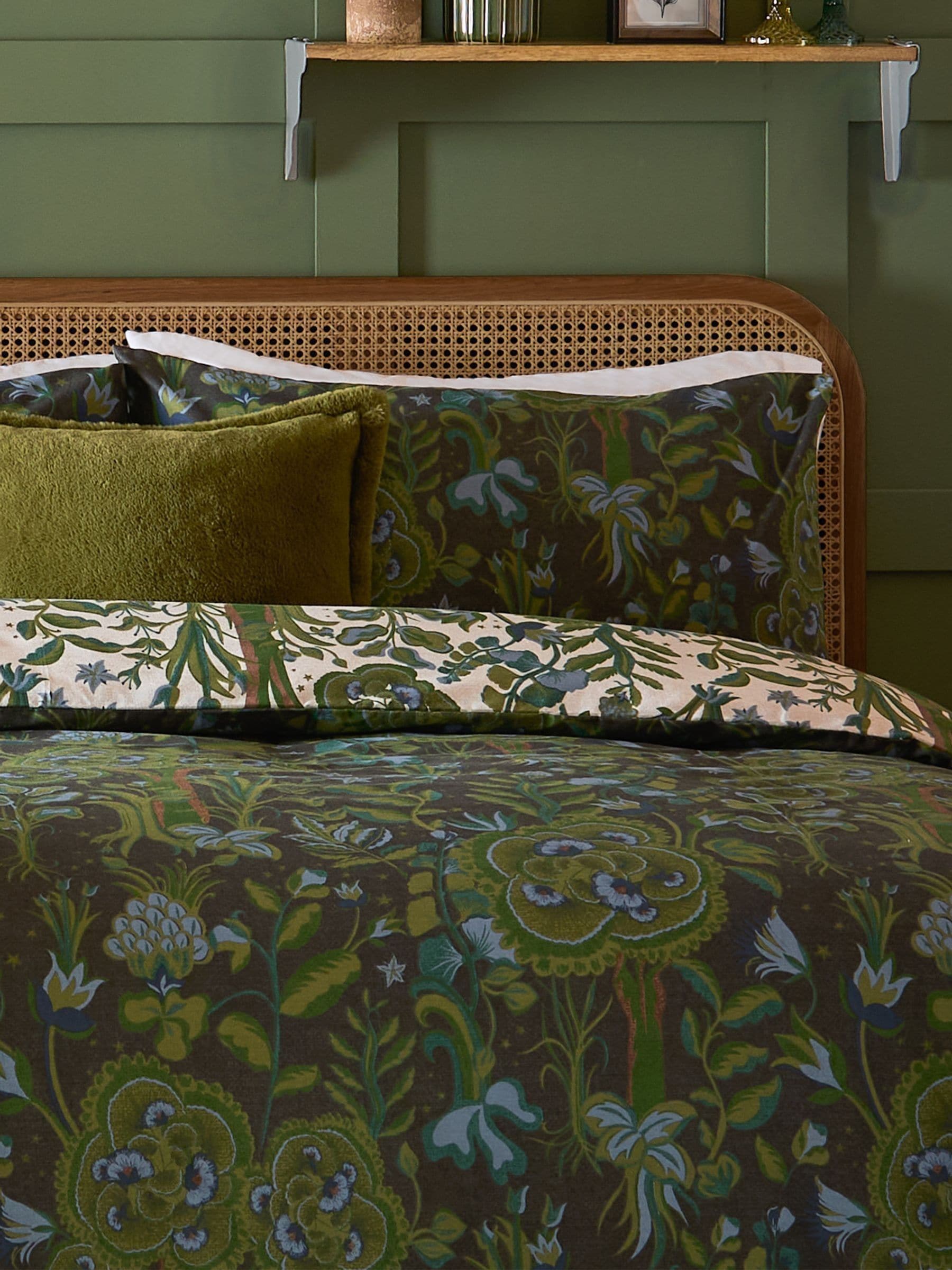 Furn Evergreen Garden of Wonder reversible duvet cover set - British product