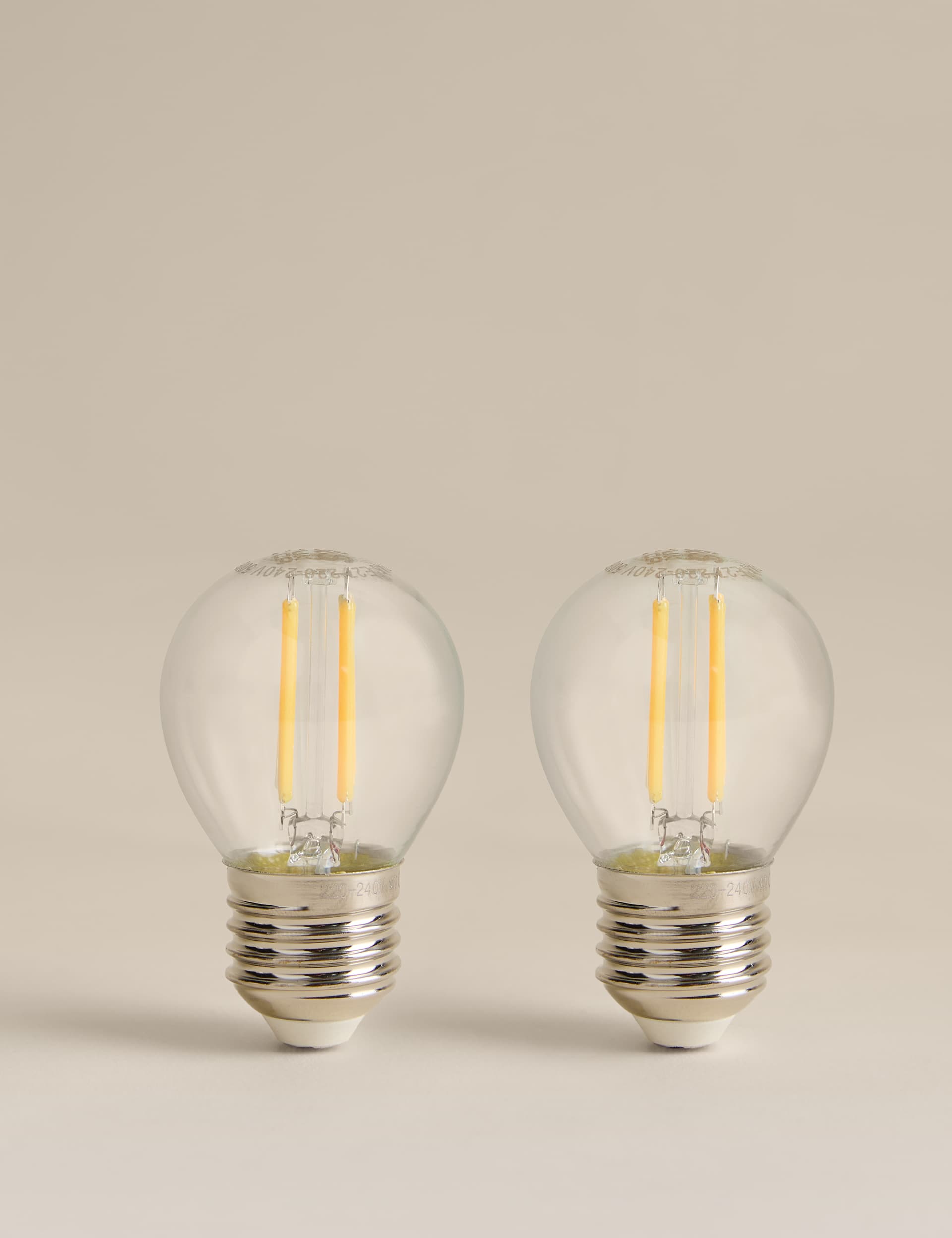 2-pack 4W E27 golf LED light bulbs - British product