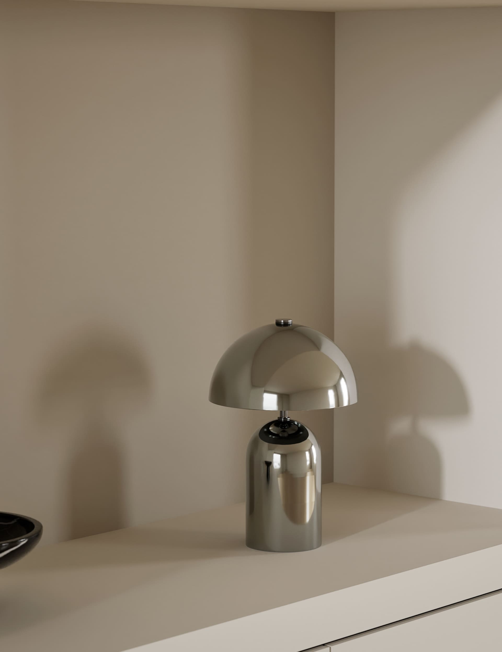 Colby rechargeable metal table lamp 26cm (British brand)