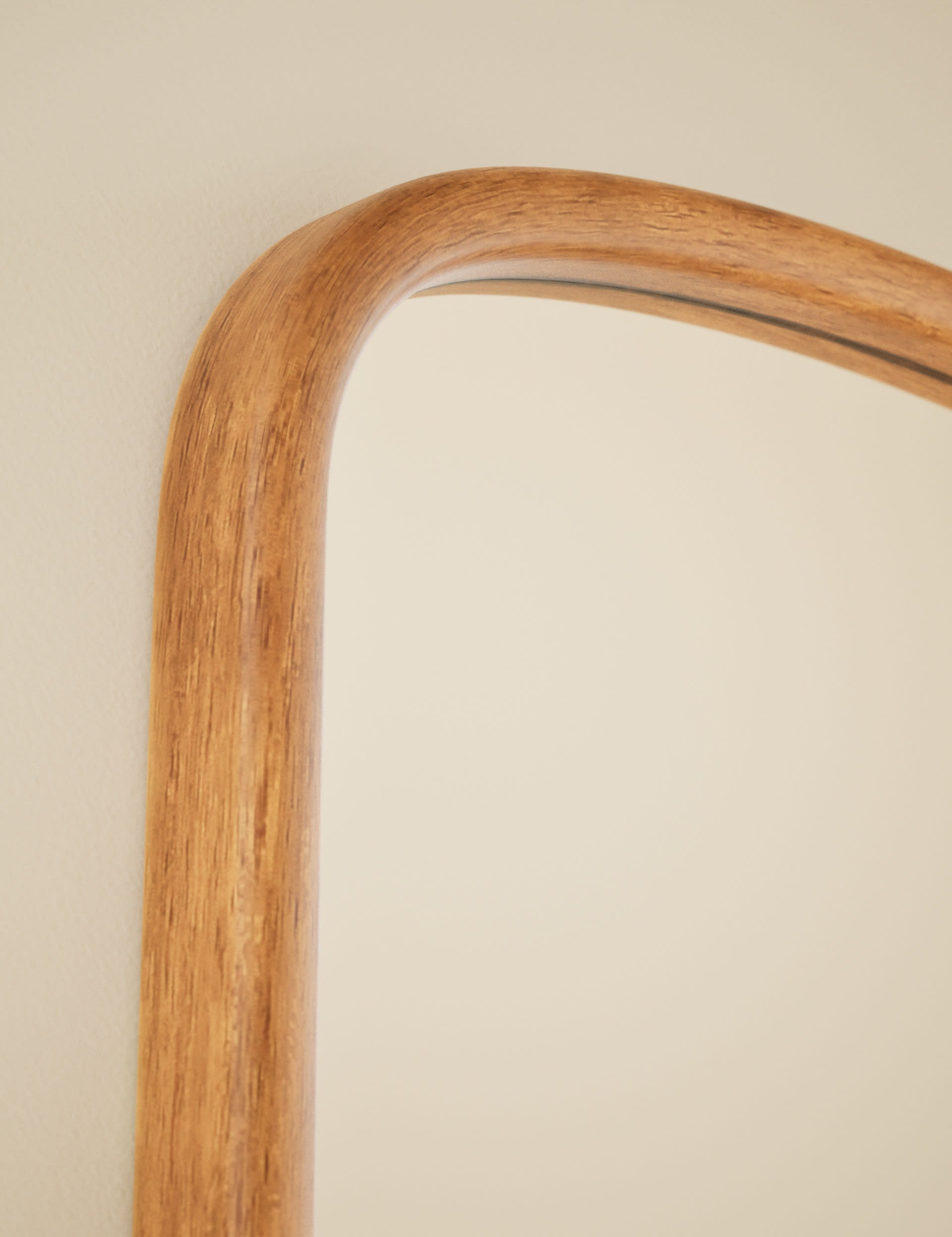 Wooden overmantle wall mirror 70x90 cm (British brand)
