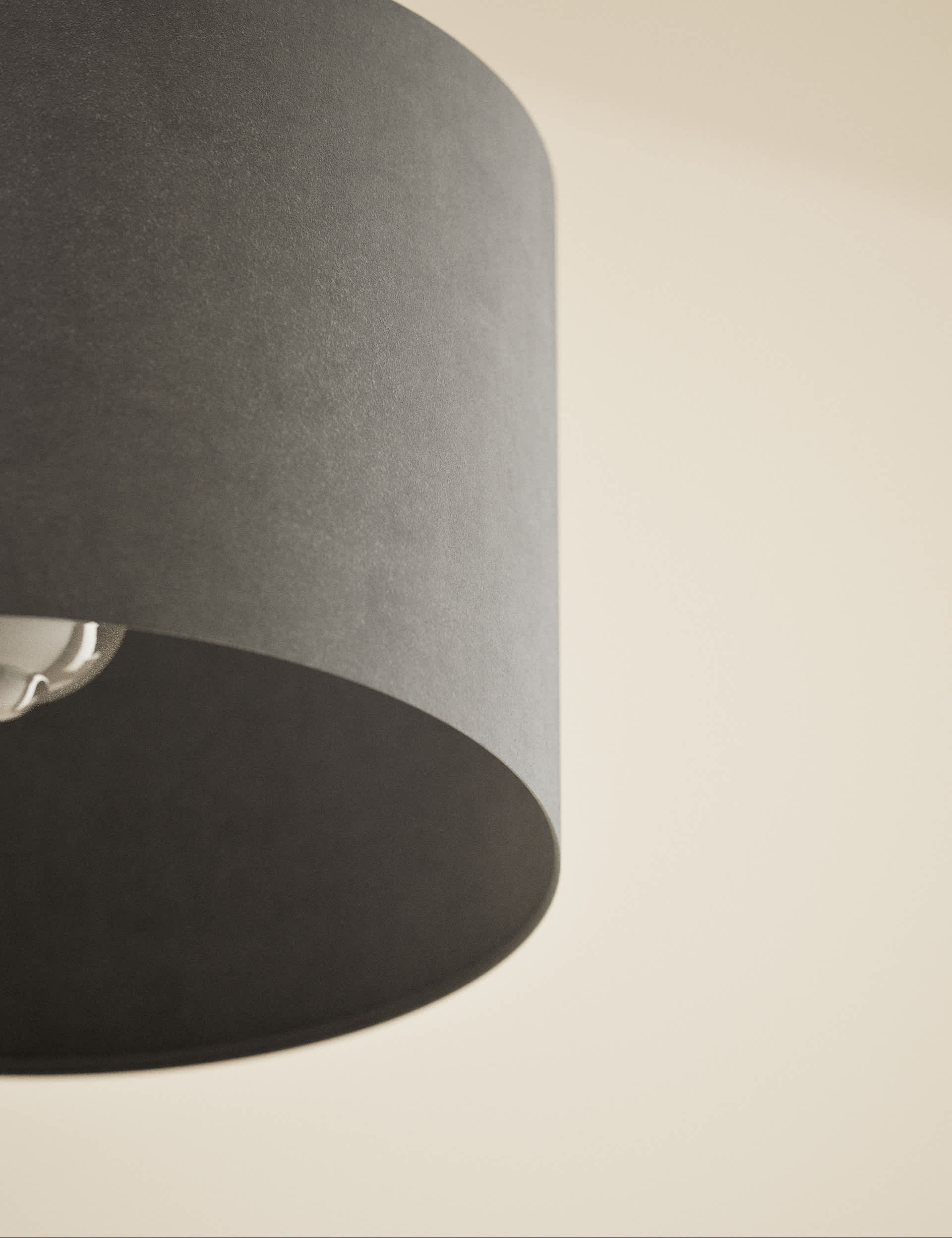 Velvet lamp shade 30cm width - British product