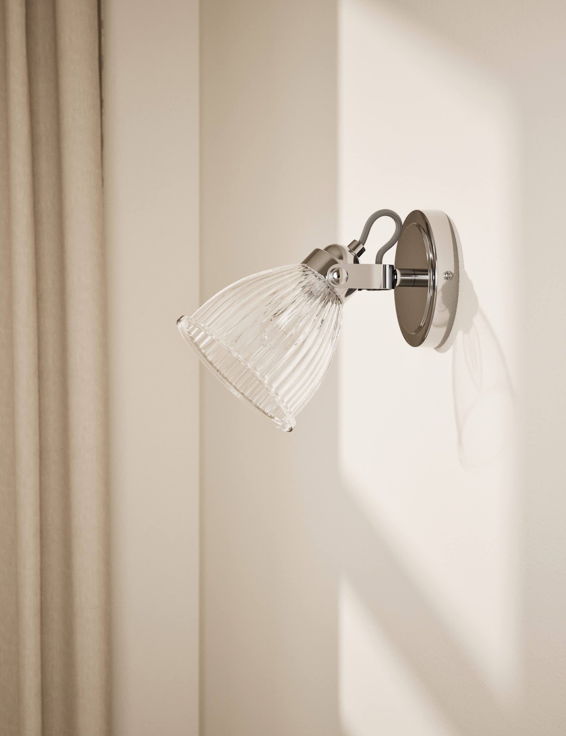 Florence wall light antique brass ribbed glass shade - British product