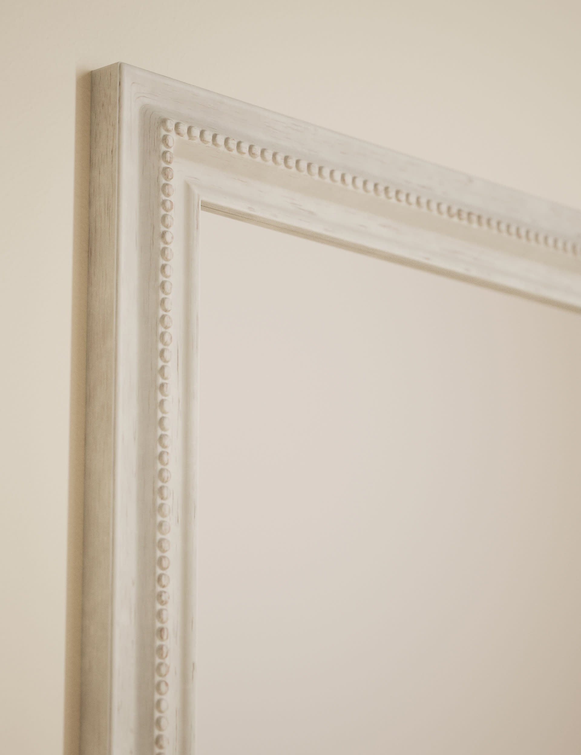 Rectangular wall mirror with wooden frame 90cm x 65cm - British product