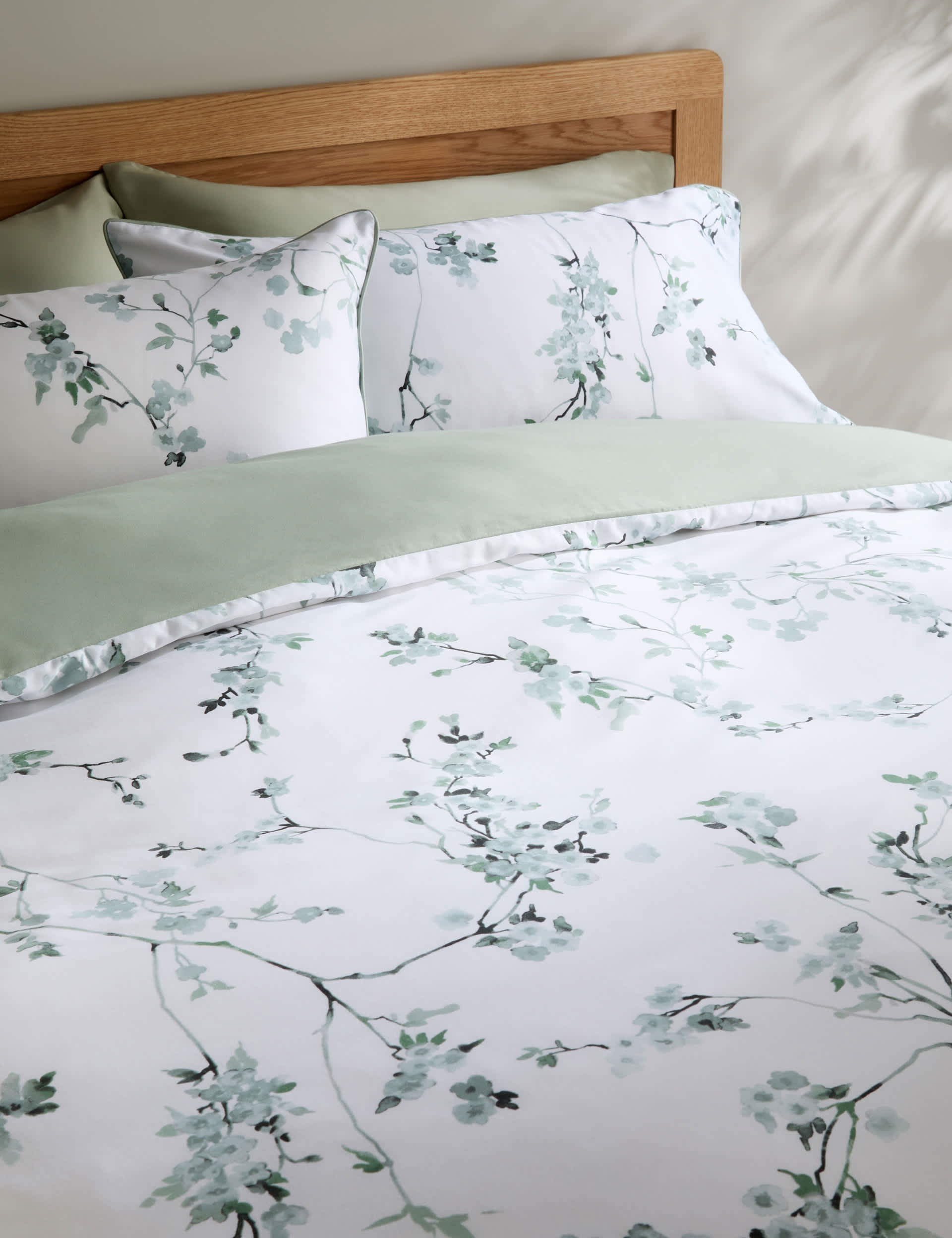 Pure cotton sateen cherry blossom bedding set, imported from the UK